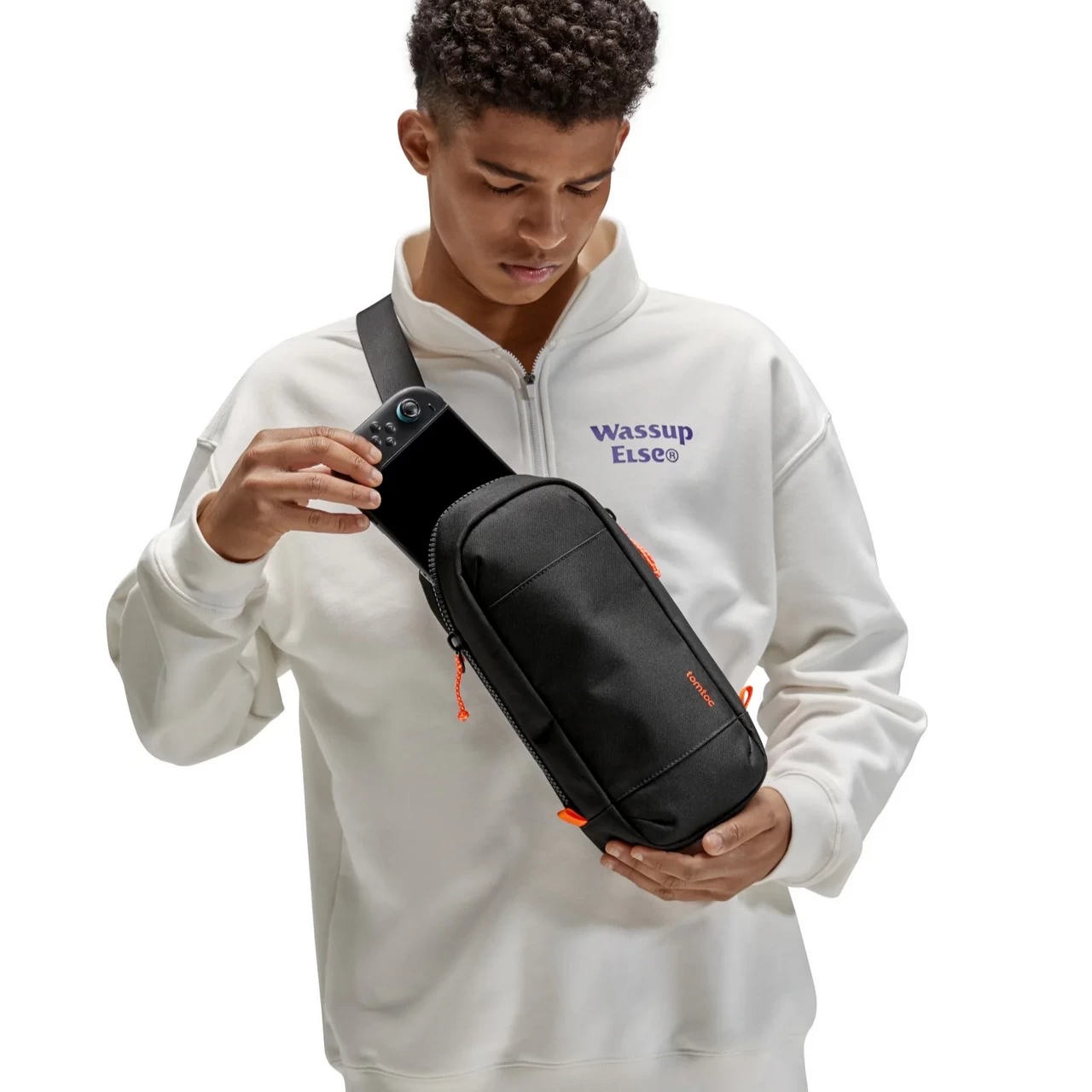 Nintendo Switch 2 : Tomtoc GameOn-G49 Sling Bag – ปกป้องเครื่องเกมและอุปกรณ์เสริม ทั้งกันกระแทก กันน้ำ ช่องเก็บเพียบ!