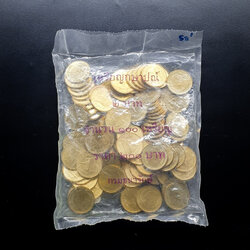 เหรียญ 2บาท ปี 2558 ยกถุง 100 เหรียญ