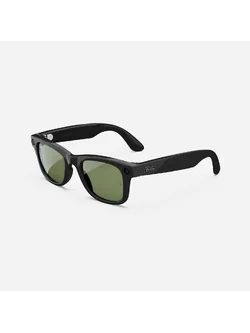 Frame color: Shiny Black / Lens color: Green (เลนส์เขียว)