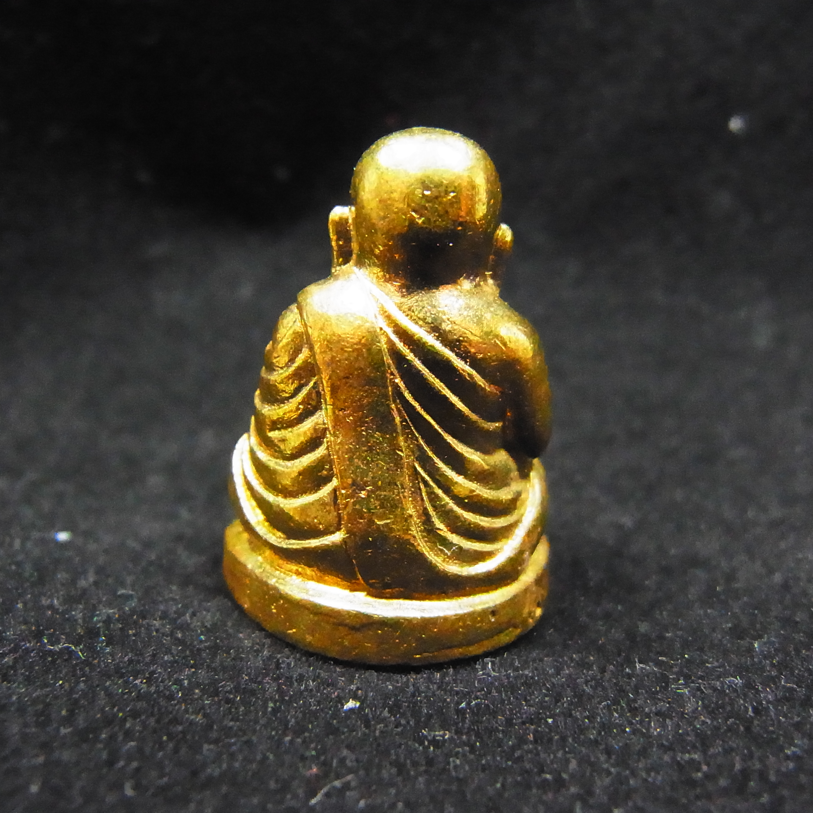 รูปหล่อหลวงพ่อเงิน เนื้อทองทิพย์ รุ่นโภคทรัพย์ หลวงปู่คำบุ คุตตจิตโต วัดกุดชมภู อ.พิบูลฯจ.อุบลฯ