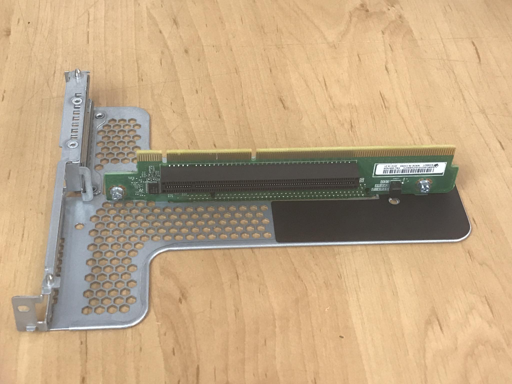 IBM Riser Card Pci Slot 2/3 X3550 M5 // 00KG368 / 00KF626 (Used) // สินค้ารับประกัน โดย บริษัท อะไหล่เซิร์ฟเวอร์ จำกัด