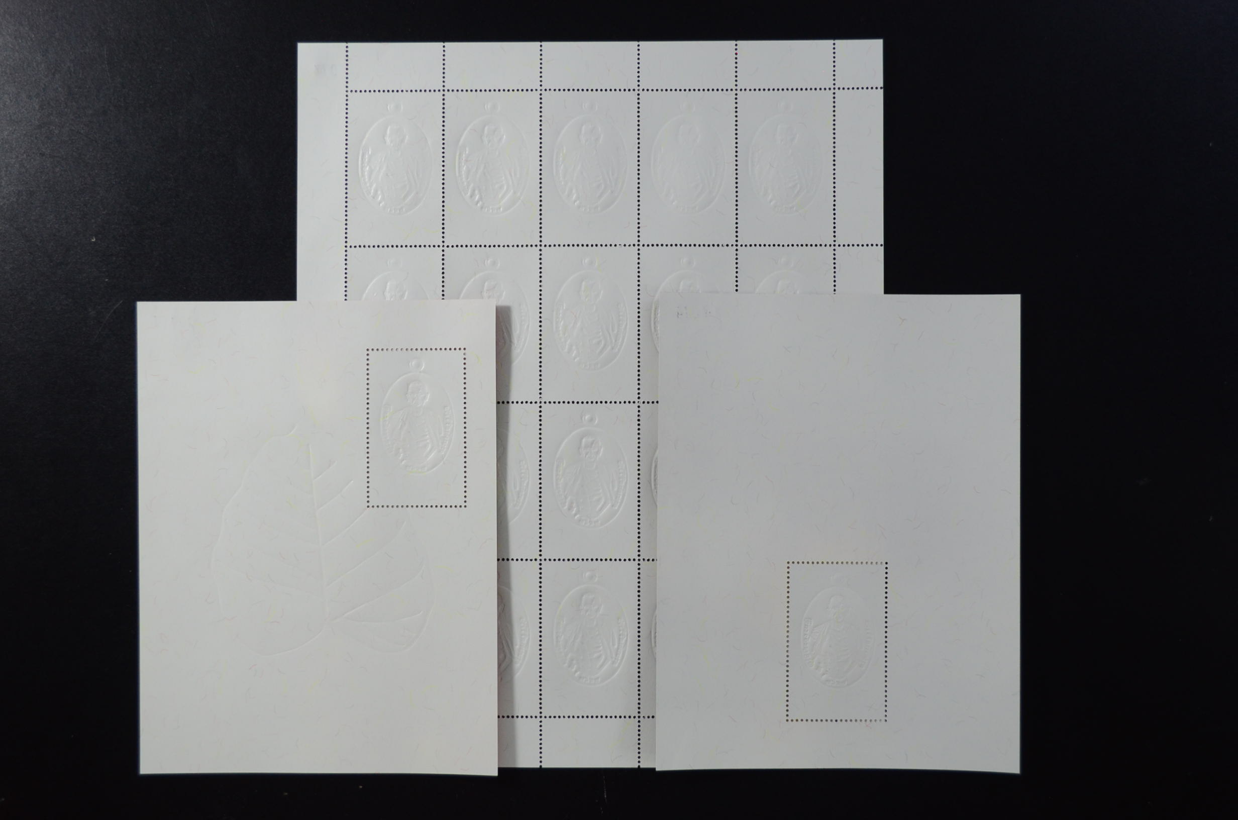 แสตมป์เหรียญครูบาศรีวิชัย+ชีทพิเศษ แบบ 1+2 (เลขตรงกัน)