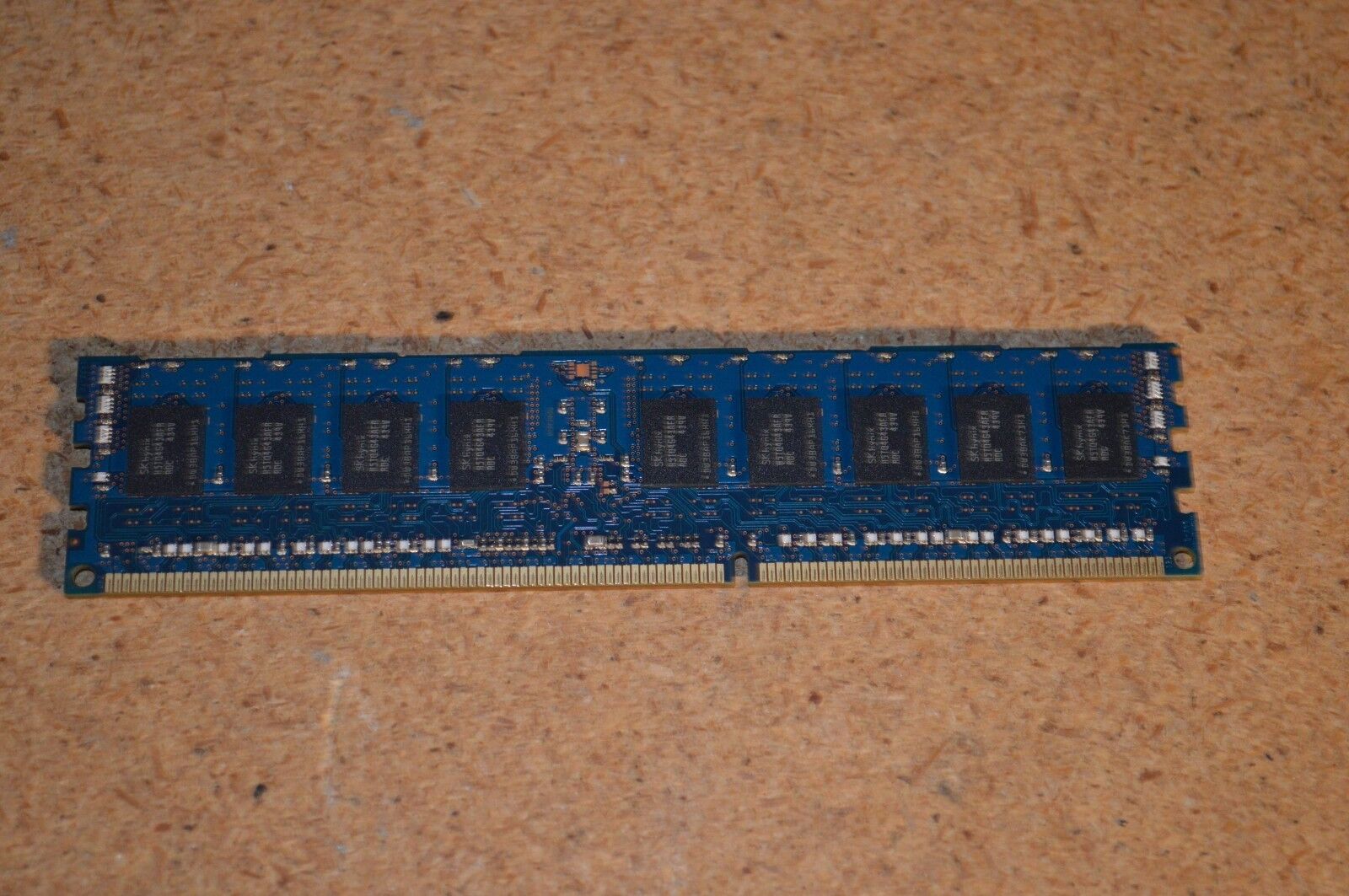 Dell 8GB 1RX4 PC3-14900R Memory ECC REG Server Ram // HMT41GR7AFR4C-RD / SNPT0F69C/8G (Used) // สินค้ารับประกัน โดย บริษัท อะไหล่เซิร์ฟเวอร์ จำกัด