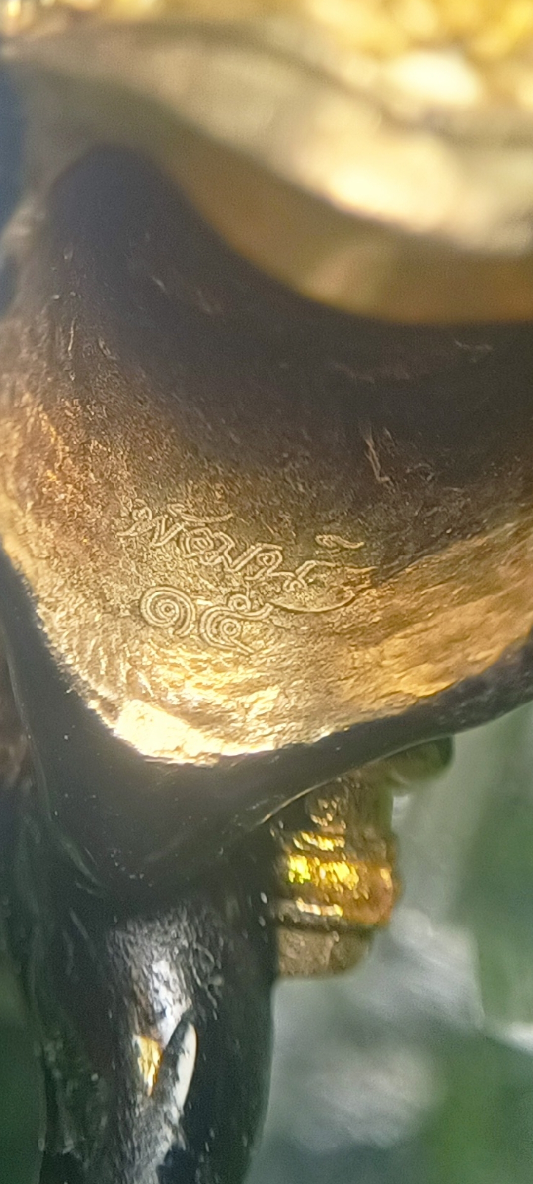 #เศียรพระพิฆเนศ #หลวงพ่อพัฒน์ วัดห้วยด้วน รุ่น #รวยประทานพร ปี 2565 ขนาดสูง 4.8 ซ.ม. กว้าง 2.7 ซ.ม. ลงยาดำ หมายเลข ๑๕