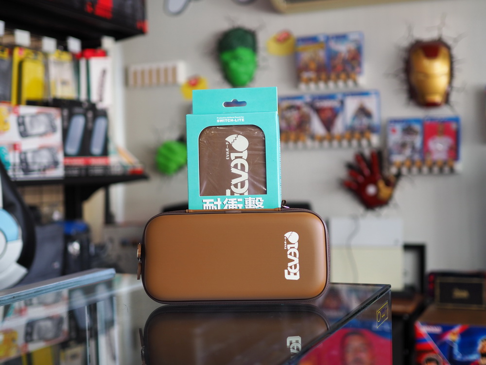 Nintendo Switch Lite Case Hard Pouch Eevee + ขาตั้ง