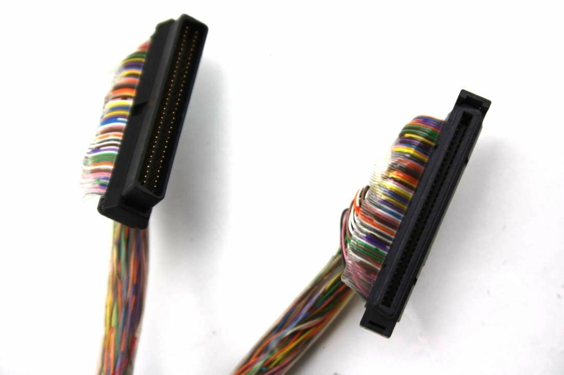 IBM xSeries X336 X7978 X7979 SCSI Data Cable // 33P2353 / 33P2360 (Used) // สินค้ารับประกัน โดย บริษัท อะไหล่เซิร์ฟเวอร์ จำกัด