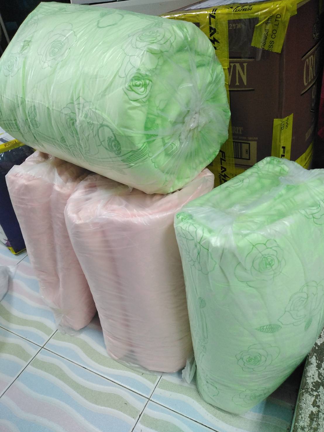 ผ้าห่มนวม ผ้าคัตตอล 6 ฟุต ผ้าห่มหนา มีลายในตัว