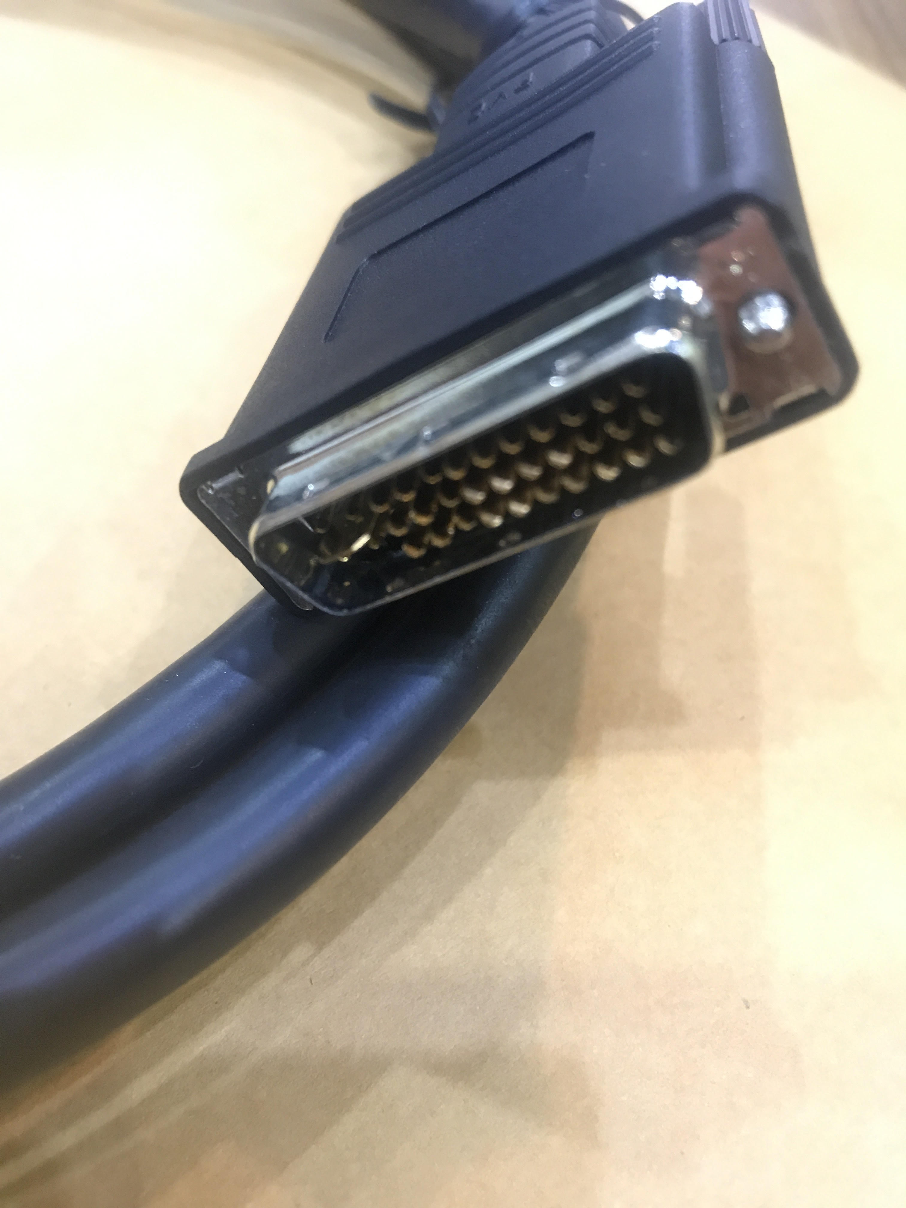 IBM xSeries KVM Chaining Cable 2 meters / 00N7006 / 00N7005 (Used) // สินค้ารับประกัน โดย บริษัท อะไหล่เซิร์ฟเวอร์ จำกัด