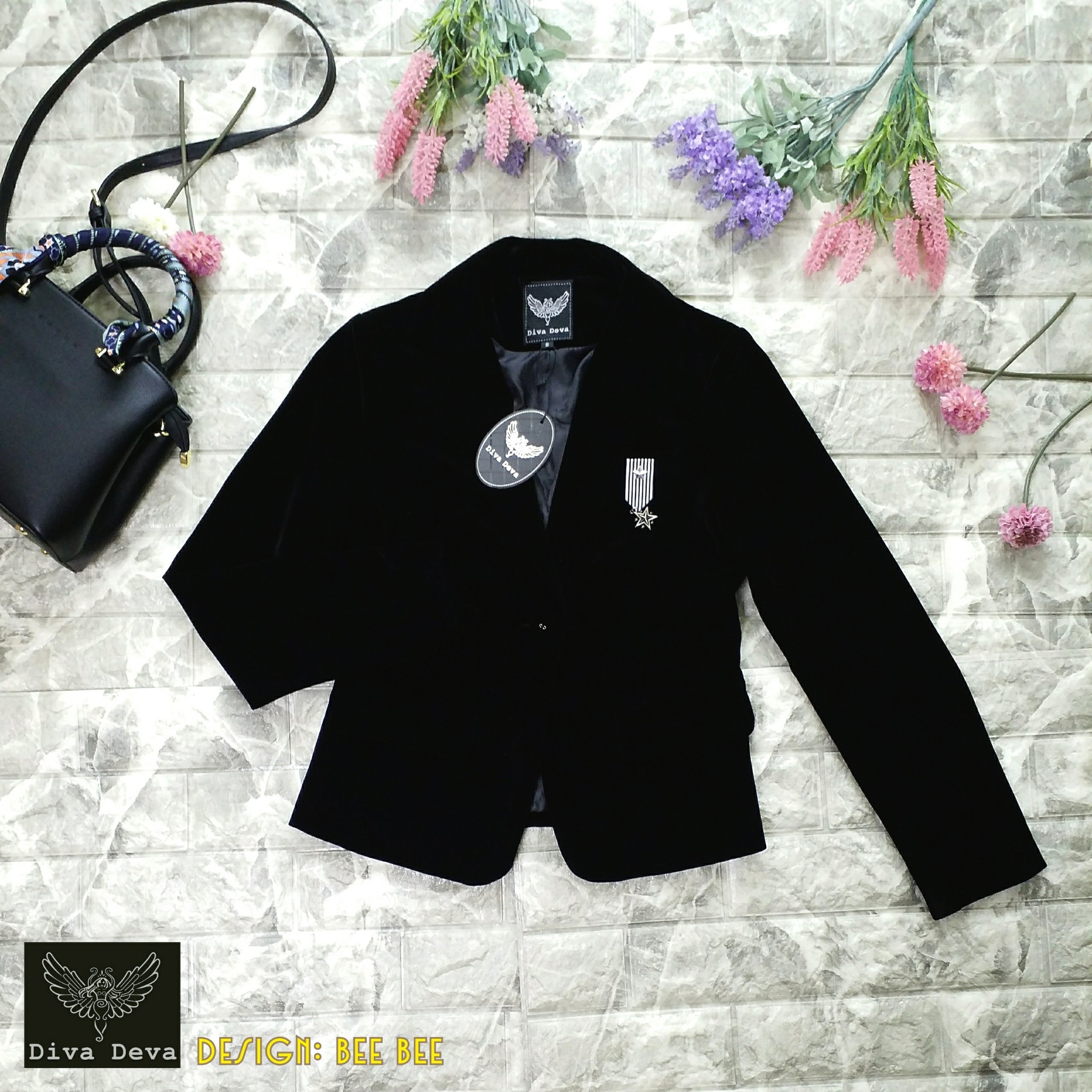 เสื้อสูทกำมะหยี่ปักลายผึ้ง Bee Bee Blazer #8006