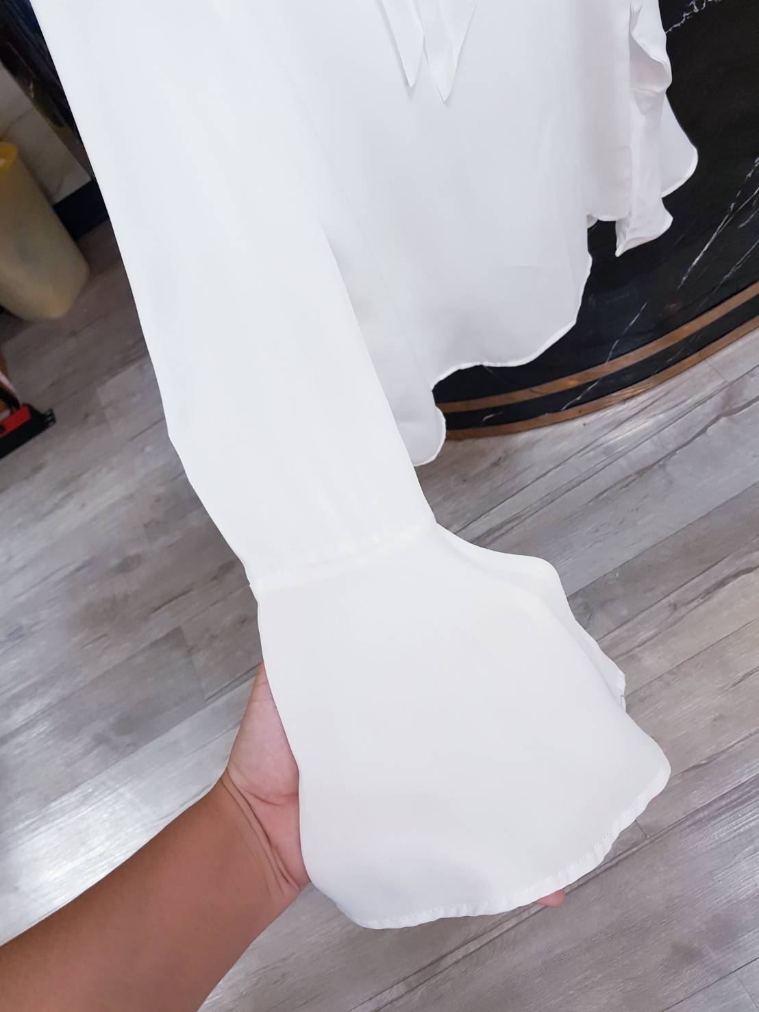 9001 Kim Shirt แขนระบาย ขาว/ม่วง/ชมพู (FreeSize)
