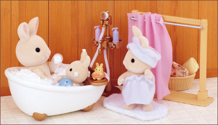 ซิลวาเนียน เฟอร์นิเจอร์ห้องอาบน้ำแบบอ่าง (EU) Sylvanian Families Bath and Shower Set