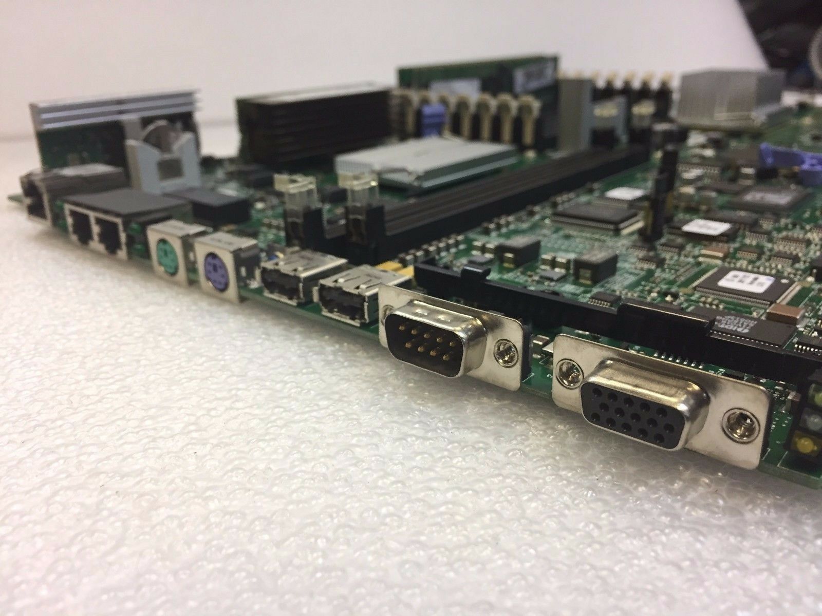 IBM Xserie x336 Doppelt Sockel 604 Motherboard // 39Y6958 (Used) // สินค้ารับประกัน โดย บริษัท อะไหล่เซิร์ฟเวอร์ จำกัด