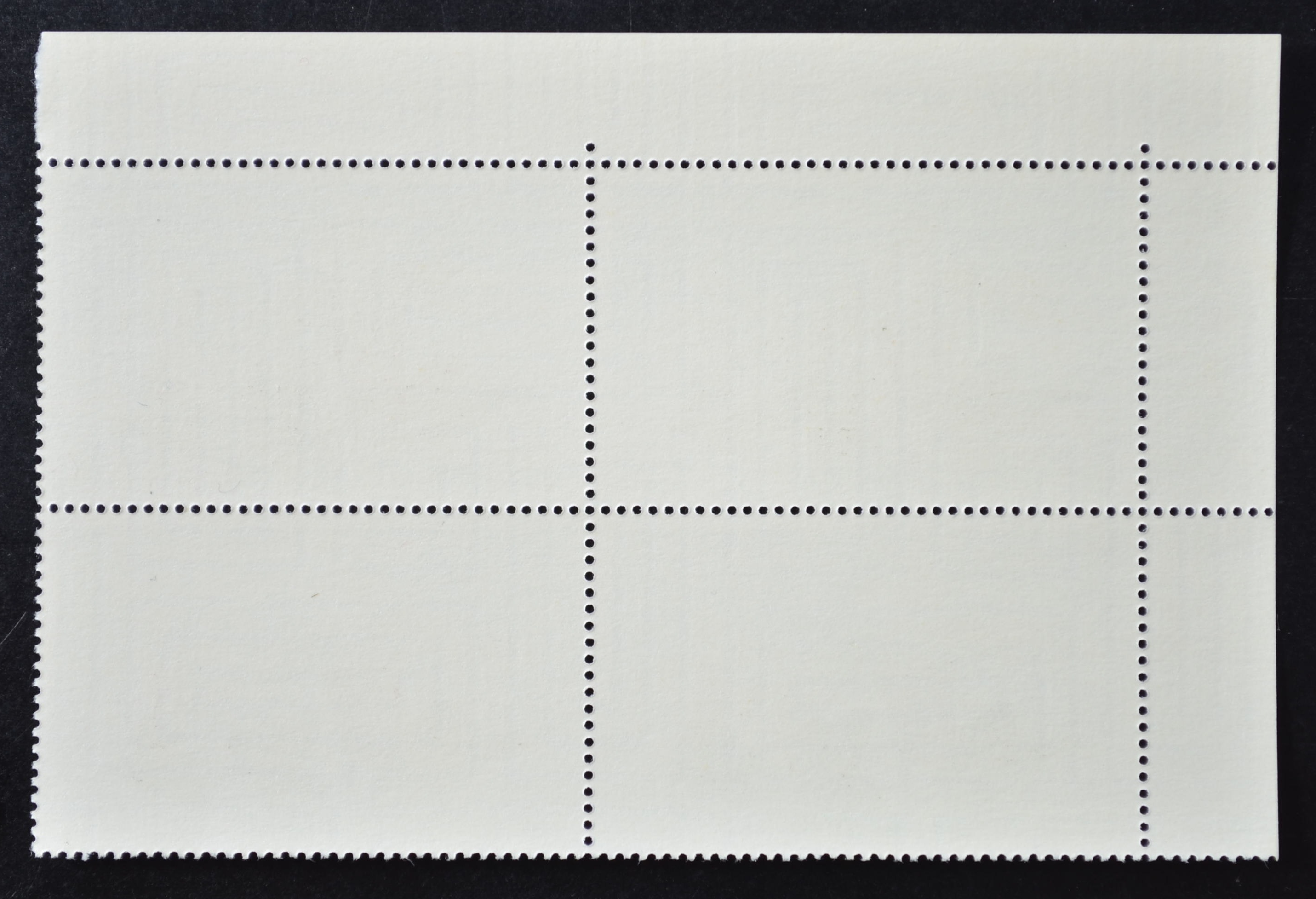 บล็อค 4 (มุมสี) ชุดงานกล้วยไม้เอเชียแปซิฟิค ครั้งที่ 4