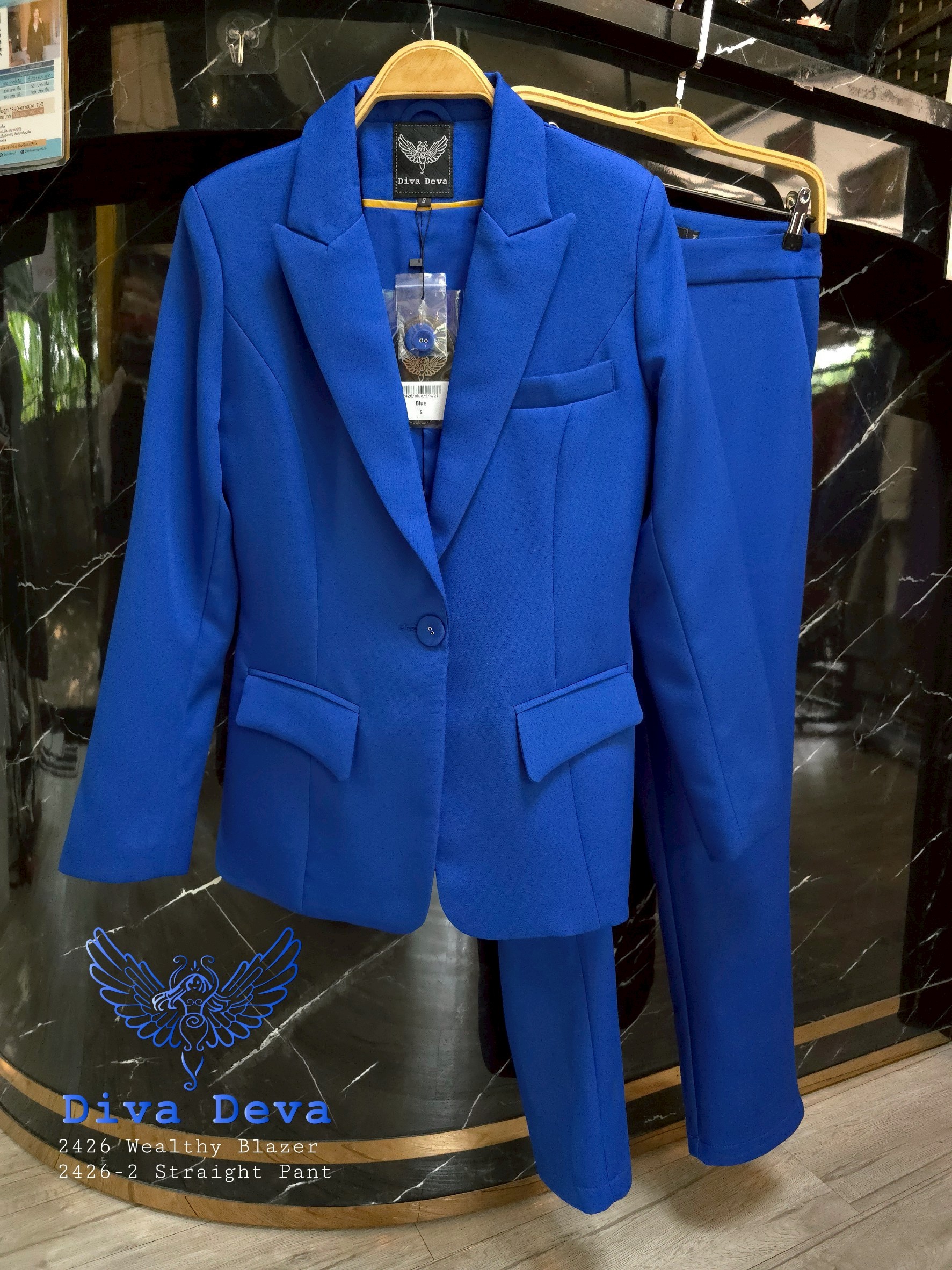 เสื้อสูทผู้หญิงเข้ารูปทรง1กระดุม No.2426 ใส่คู่กางเกงกระบอกเล็ก No.2426-2 (S-6XL)