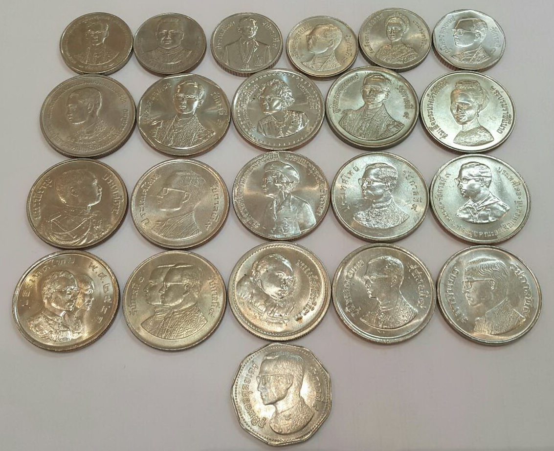เหรียญ 5 บาท (ครบชุด 22 เหรียญ) ยังไม่ผ่านการใช้งาน (UNC)