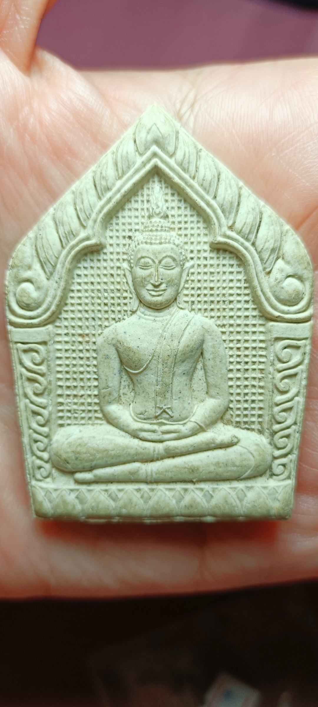 ขุนแผนอิ่นแก้ว รุ่นแรก ครูบาอุ่น วัดโรงวัว ปี2552