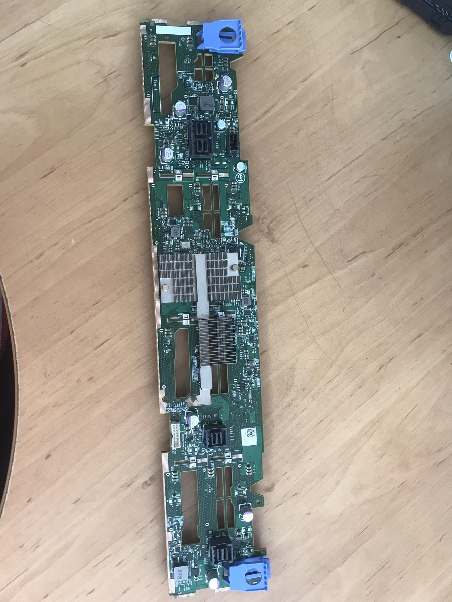 Dell EMC R740 XD R7425 R540 R7415 12 Bay HDD BackPlane / 08N0NG (Used) // สินค้ารับประกัน โดย บริษัท อะไหล่เซิร์ฟเวอร์ จำกัด