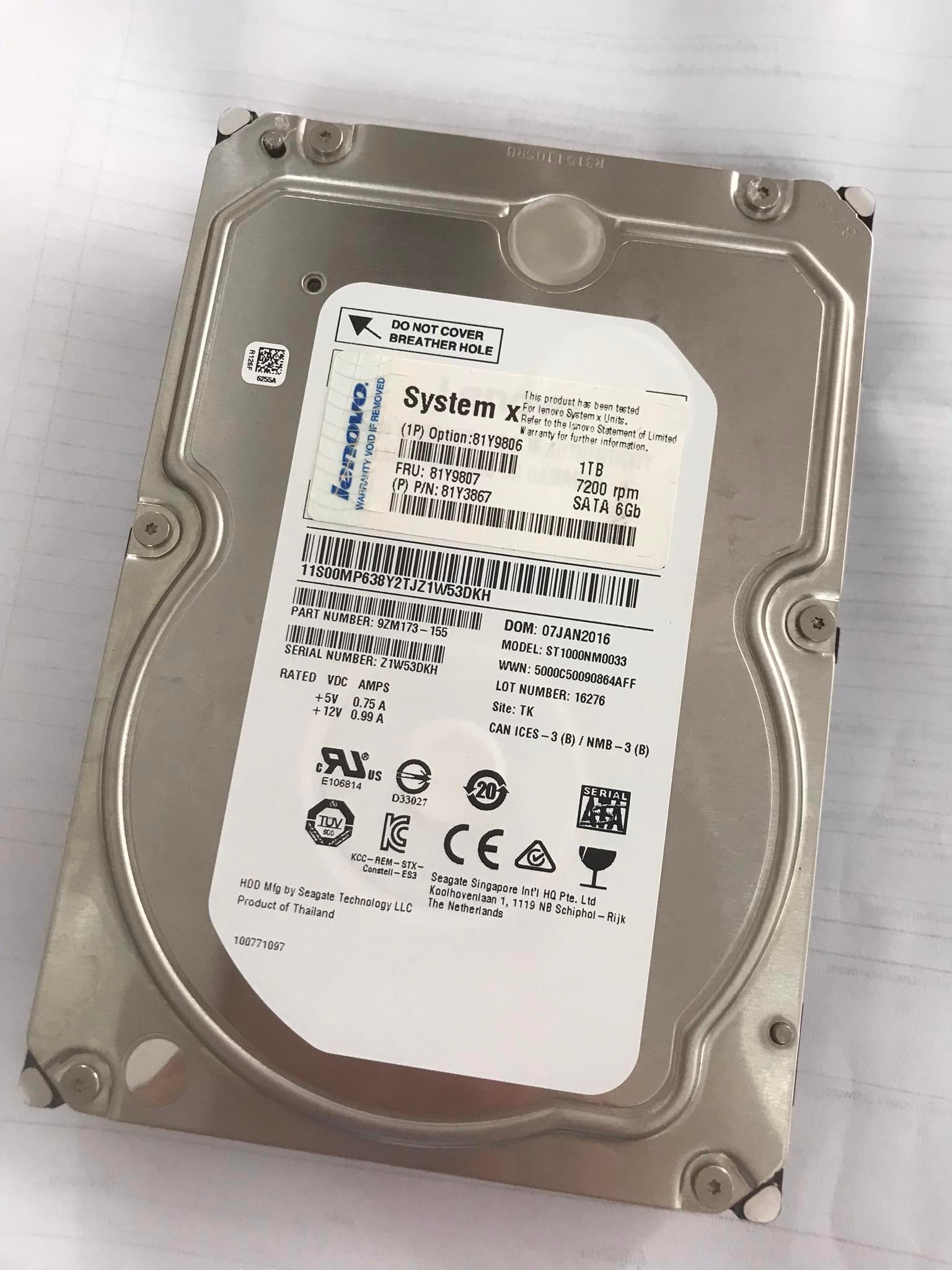 Lenovo 1TB 7.2K Sata 6Gbps NL 3.5" Hard Disk Server // 81Y9807 / 81Y9806 / 81Y3867 (USED) สินค้ารับประกัน โดย บริษัท อะไหล่เซิร์ฟเวอร์ จำกัด