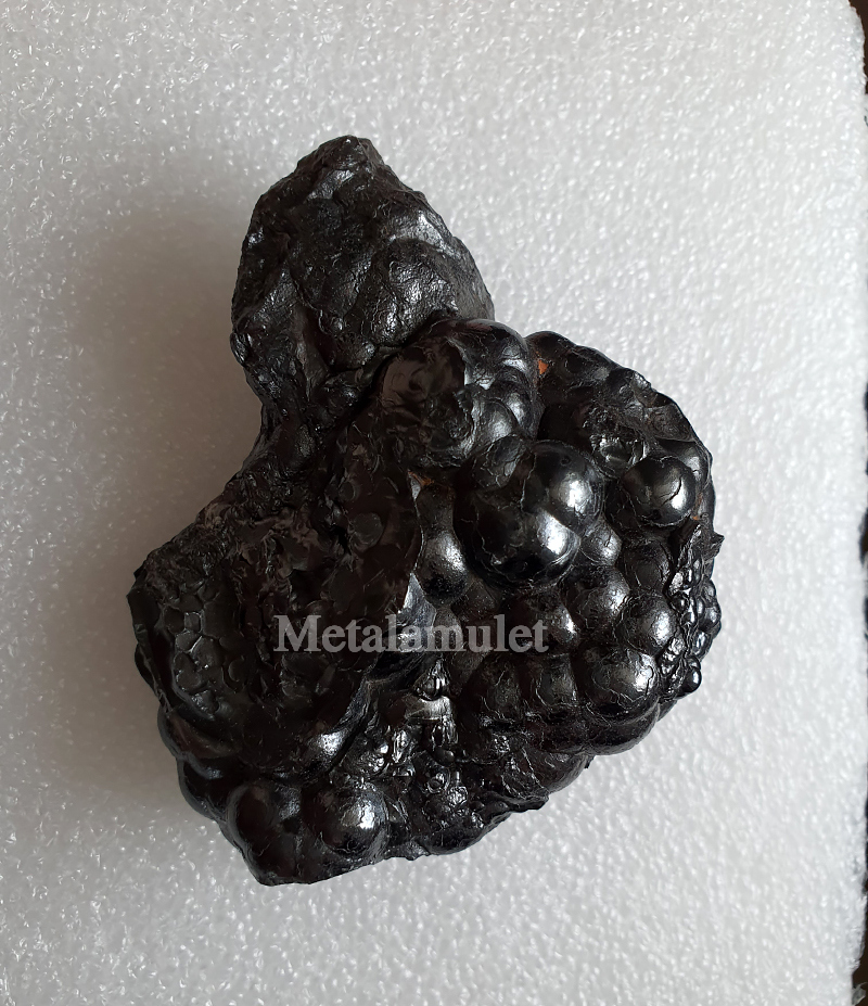 เหล็กไหลงอก ( แร่เกาะล้าน )