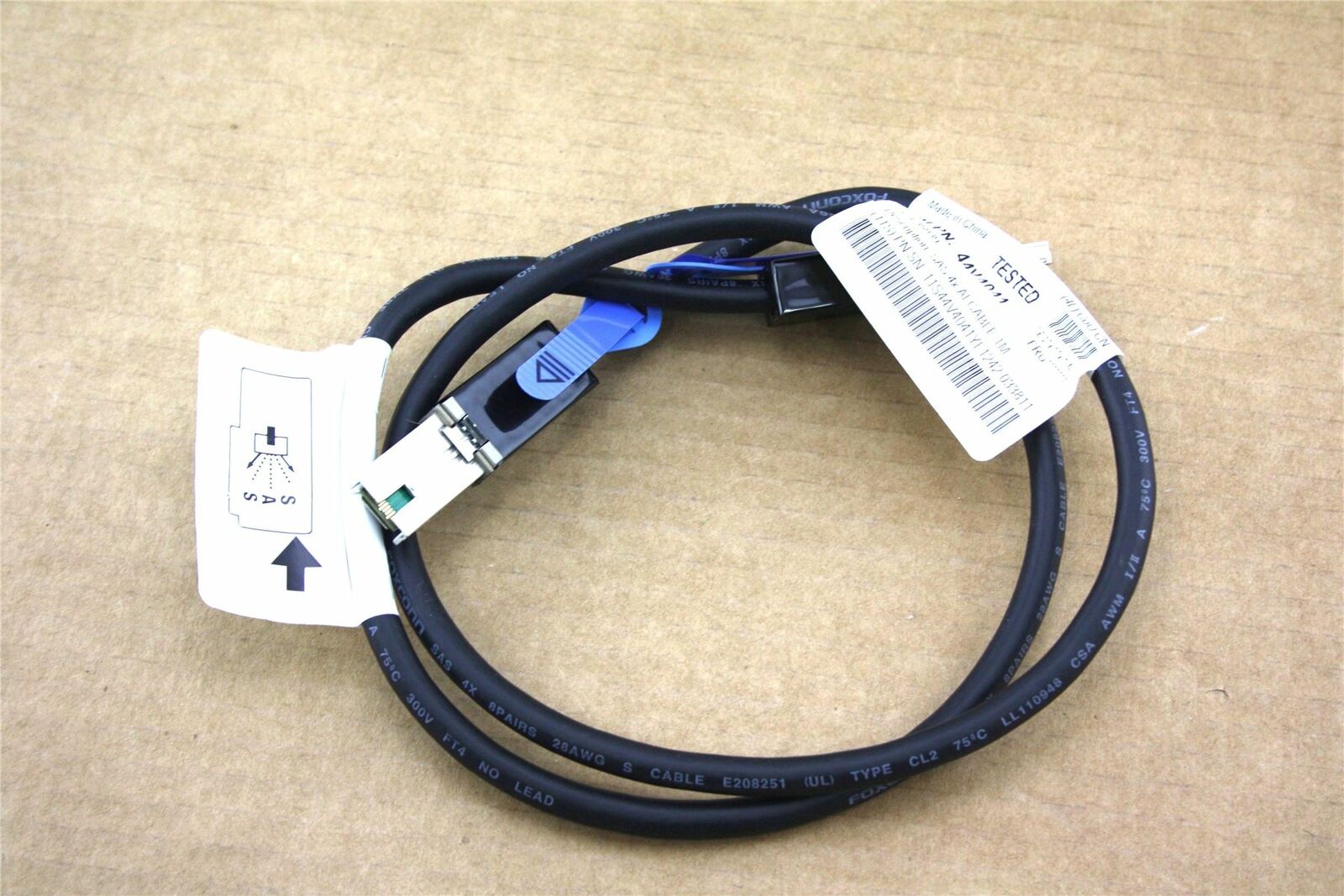 IBM External SAS 4x 1M AI-Cable / 44V4041 (Used) // สินค้ารับประกัน โดย บริษัท อะไหล่เซิร์ฟเวอร์ จำกัด