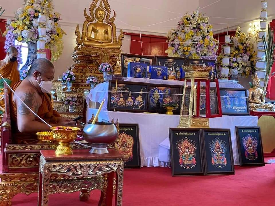 พระราชมงคลวัชราจารย์ รุ่น อริยทรัพย์สุวรรณ หลวงพ่อพัฒน์ ปุญญกาโม วัดห้วยด้วน ๒๕๖๕ รายการที่ ๑๔ superblack เพ้นท้าวเวสสีฟ้า