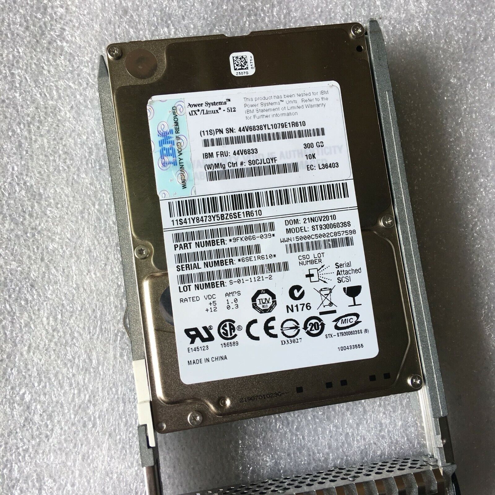 IBM 300GB 10K 6G SAS 2.5" RPM SFF (AIX) pSeries HDD No Tray // 44V6833 / 44V6838 / ST9300603SS (Used) // สินค้ารับประกัน โดย บริษัท อะไหล่เซิร์ฟเวอร์ จำกัด