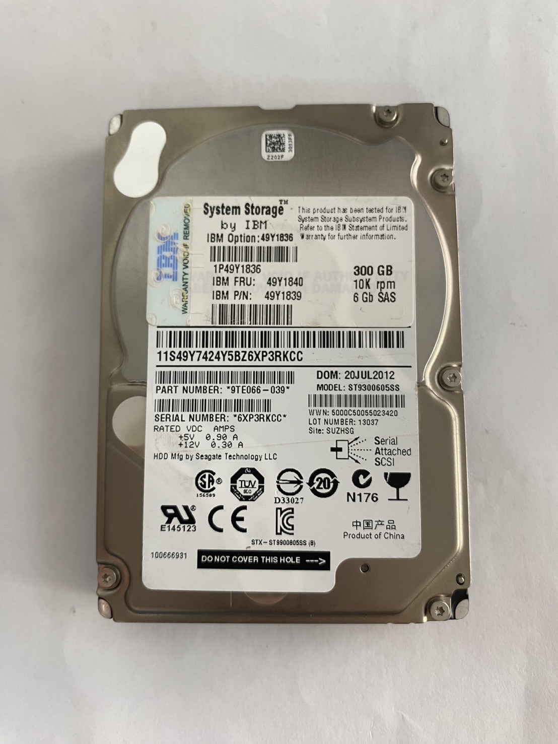 IBM 300GB 10K 6G SAS 2.5" SFF HDD Hard Drive DS3524 No Tray // 49Y1840 / 49Y1836 / 49Y1839 (ST9300603SS) (Used) // สินค้ารับประกัน โดย บริษัท อะไหล่เซิร์ฟเวอร์ จำกัด