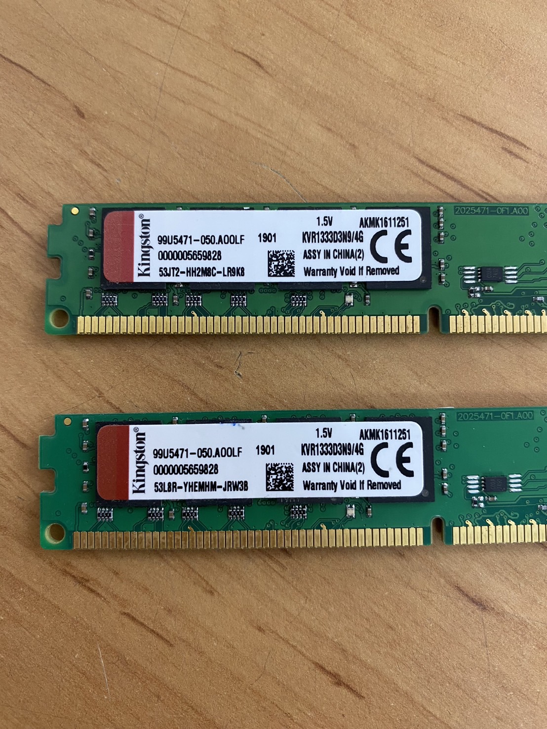 Kingston 4GB PC3-10600 DDR3-1333MHz CL9 240-Pin DIMM Memory // KVR1333D3N9/4G (Used) // สินค้ารับประกัน โดย บริษัท อะไหล่เซิร์ฟเวอร์ จำกัด