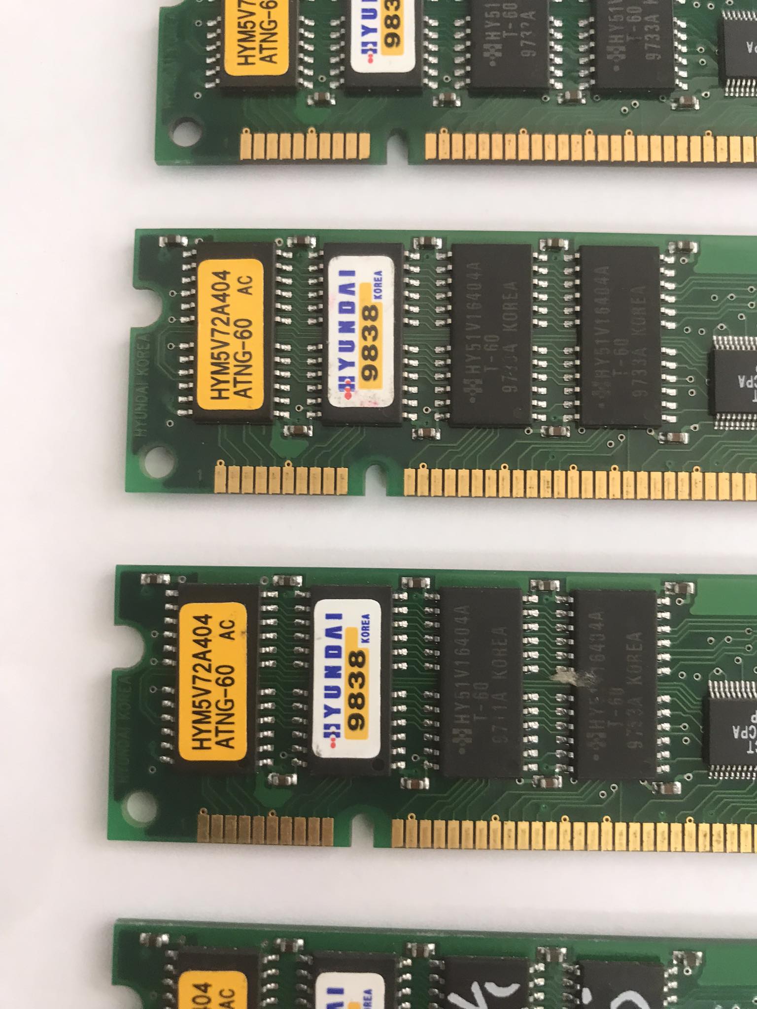 Compaq 32Mb DIMM RAM Memory Module / 228468-001 / HYM5V72A404 (Used) // สินค้ารับประกัน โดย บริษัท อะไหล่เซิร์ฟเวอร์ จำกัด