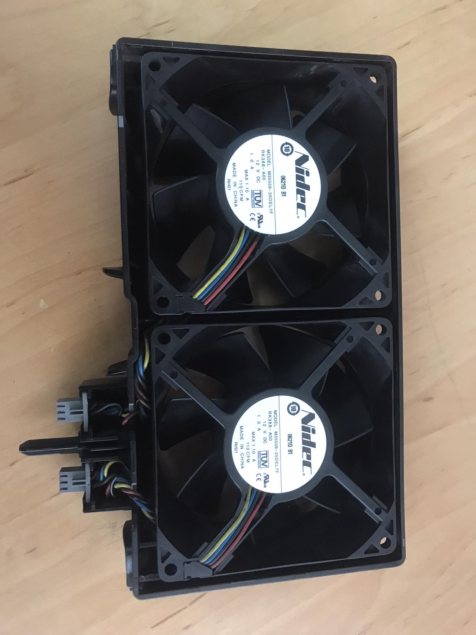 Dell PowerEdge T610 Dual Case Cooling Fan / 0GY676 / GY676 / M35556-35DEL7F (Used) // สินค้ารับประกัน โดย บริษัท อะไหล่เซิร์ฟเวอร์ จำกัด
