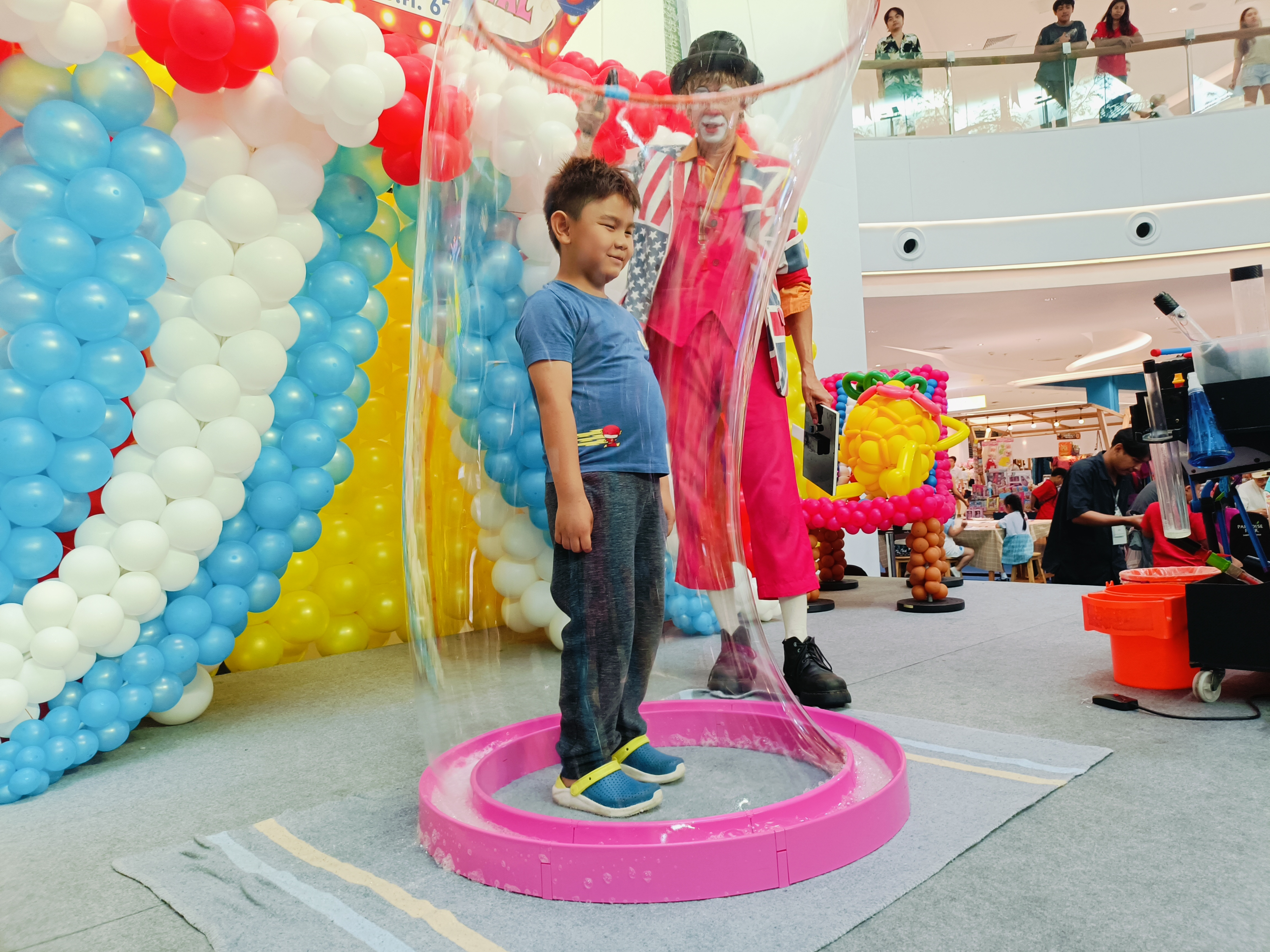 บับเบิลโชว์ Bubbles Show