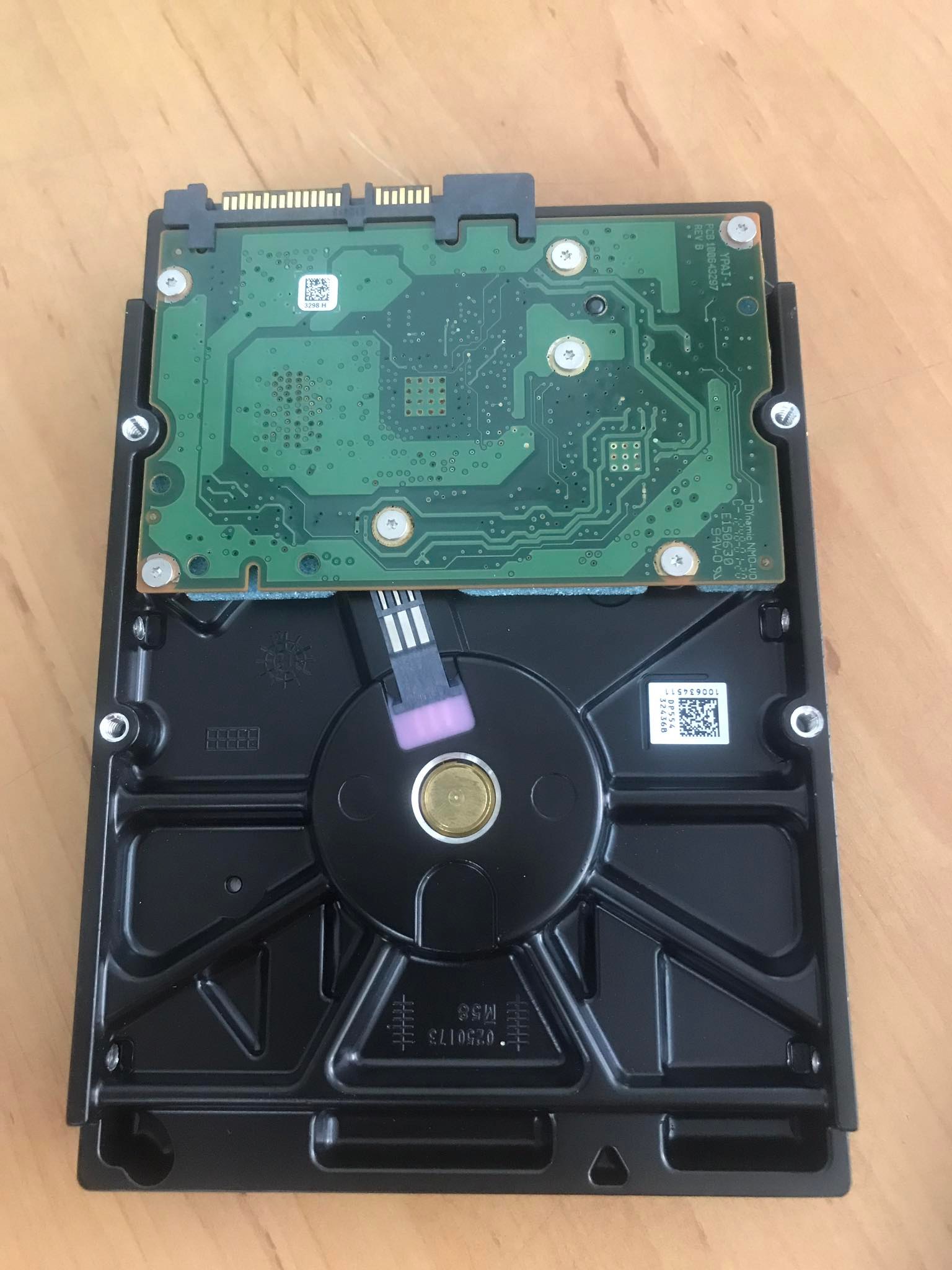 IBM 1TB 7.2K 3G SATA 3.5" HDD Hard Drive // FRU 11W1143 / 00W1447 / 43W7622 / ST1000NM0011 (Used) // สินค้ารับประกัน โดย บริษัท อะไหล่เซิร์ฟเวอร์ จำกัด