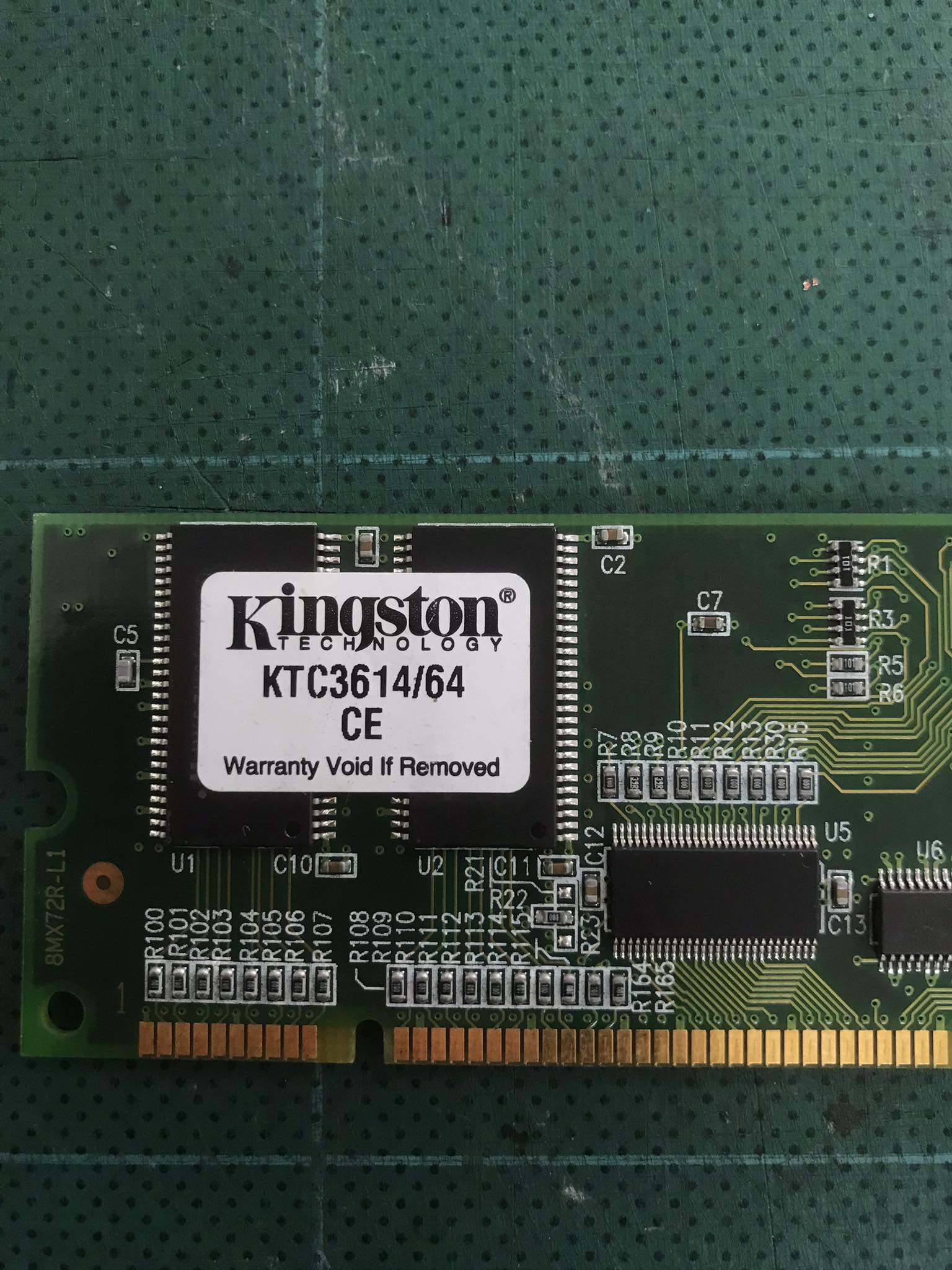 Kingston 64MB SDRAM Registered ECC PC-100 100Mhz Memory / KTC-3614/64-CE // (USED) สินค้ารับประกัน โดย บริษัท อะไหล่เซิร์ฟเวอร์ จำกัด