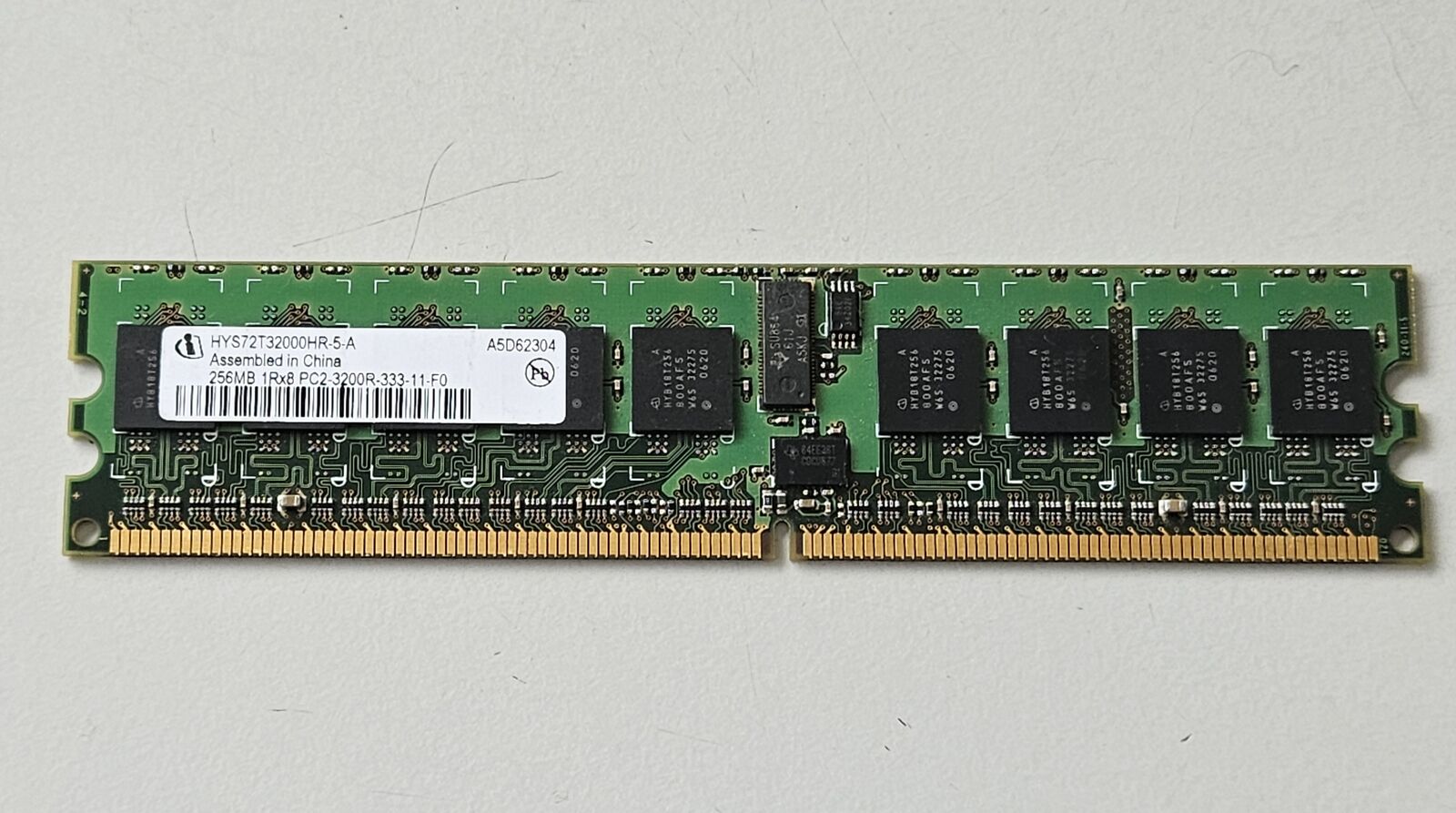 Infineon 256MB 1Rx8 PC2-3200R DDR2-400MHz CL3 240-Pin DIMM / HYS72T32000HR-5-A // (USED) สินค้ารับประกัน โดย บริษัท อะไหล่เซิร์ฟเวอร์ จำกัด