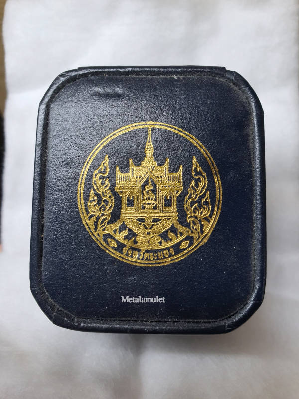 พระโพธิสัตว์กวนอิม ระนอง เนื้อเงิน