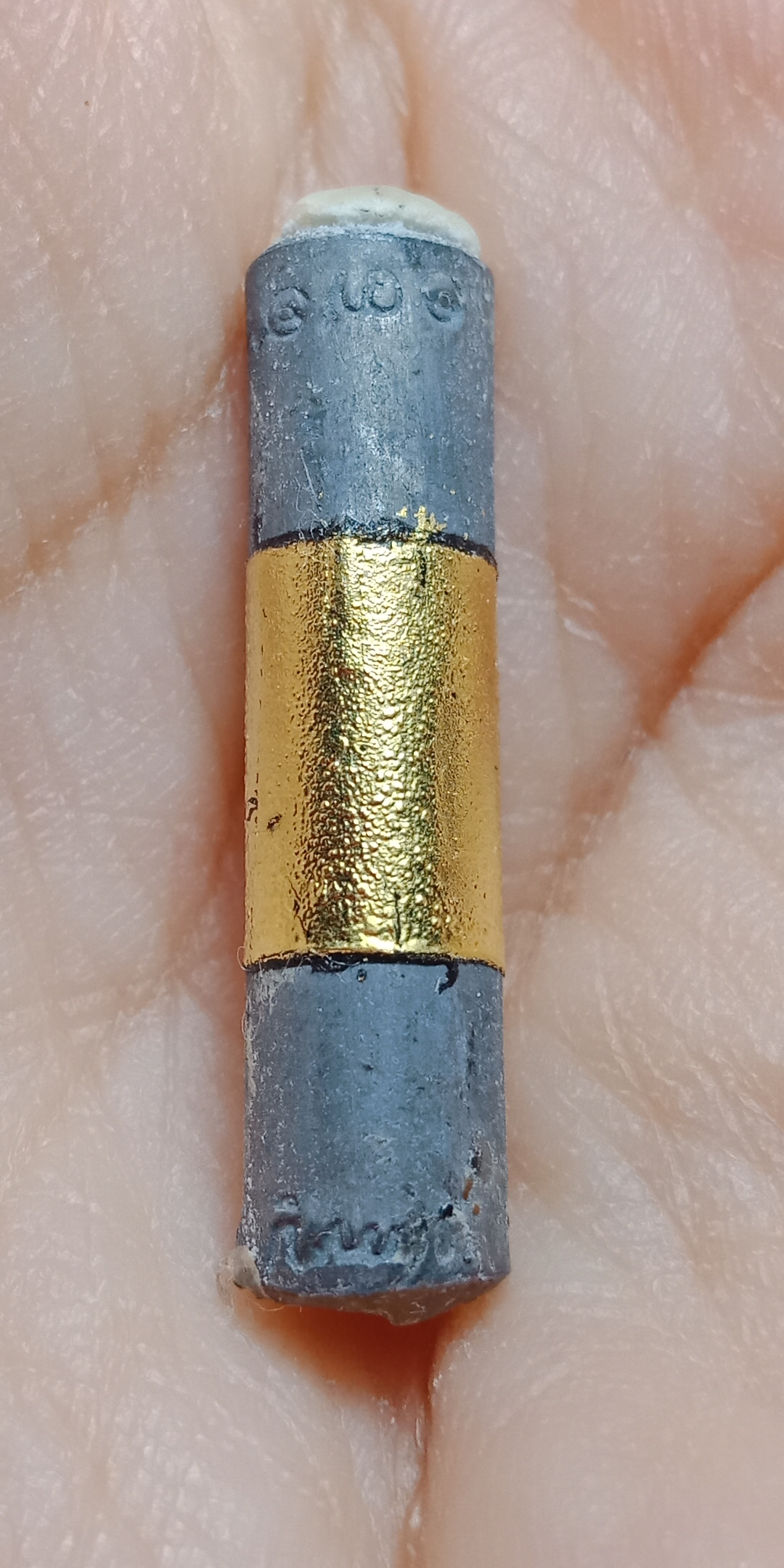 ตะกรุด พะยะ (มาจากภาษามอญว่า เพี้ย-เยี้ย แปลว่า เงินทอง)