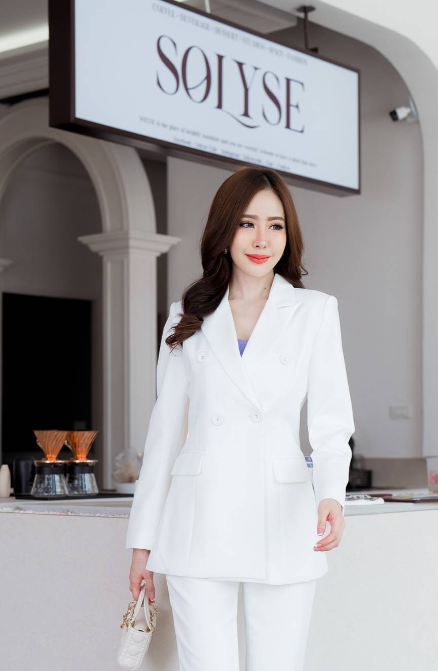 No.2359 เสื้อสูทผู้หญิงChic 4B V.2 สีดำ/สีขาว/สีกรม (ไม่รวมกางเกง)