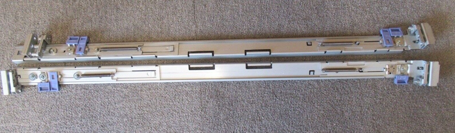 IBM X325, X330, X335 Rack rails Kit // 32P9109 / 32P9108 (Used) // สินค้ารับประกัน โดย บริษัท อะไหล่เซิร์ฟเวอร์ จำกัด