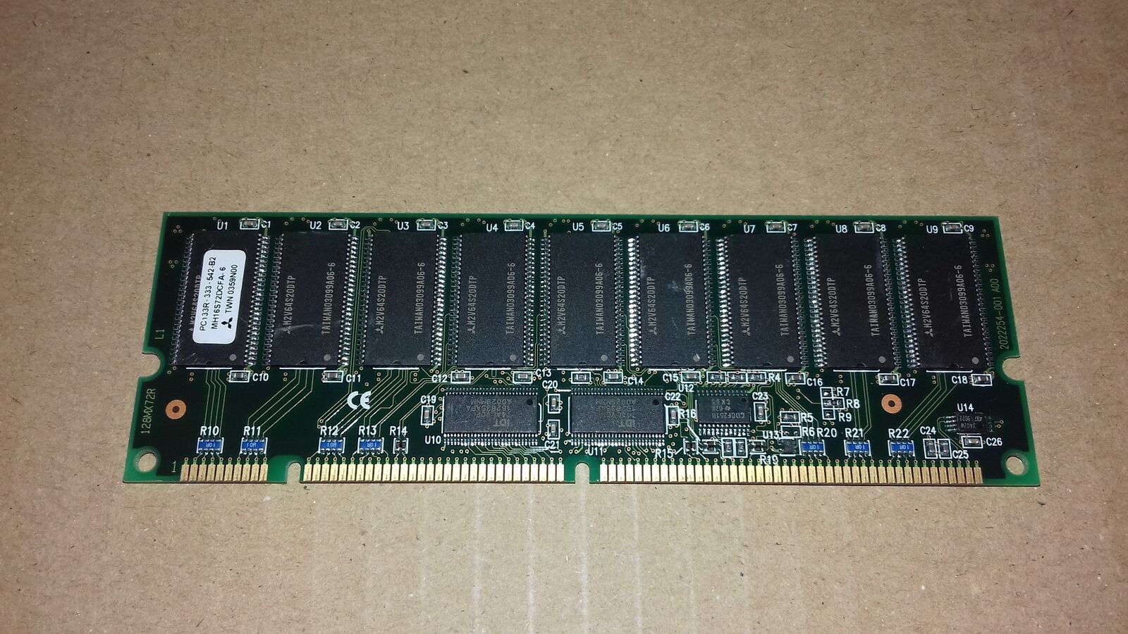 Mitsubishi 128MB PC133R Reg ECC Memory Server SDRAM DIMM 168pin / MH16S72DCFA-6 (Used) // สินค้ารับประกัน โดย บริษัท อะไหล่เซิร์ฟเวอร์ จำกัด