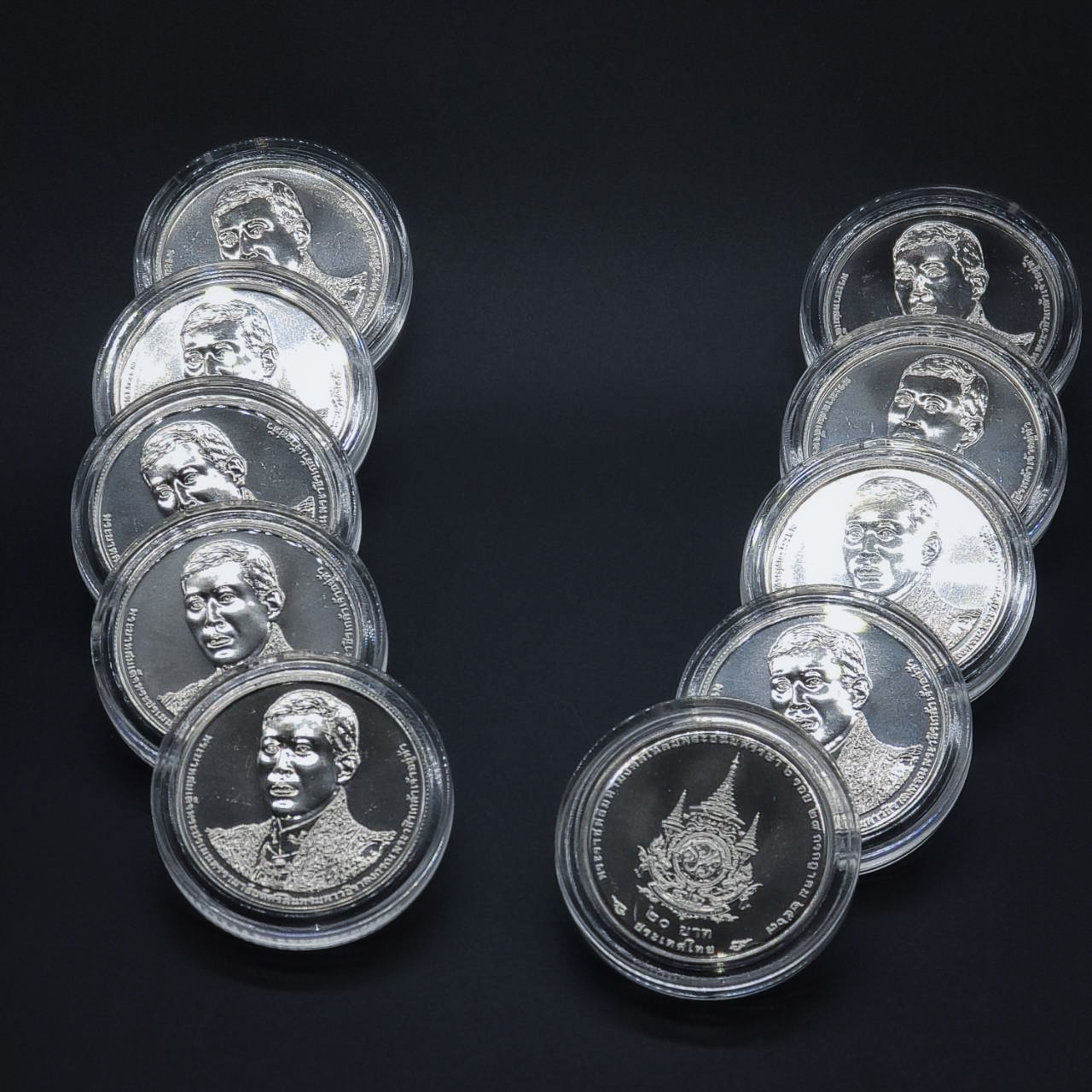 เหรียญ 20บาท พระราชพิธีมหามงคลพระชนมพรรษา 6 รอบ รัชกาลที่ 10 จำนวน 10 เหรียญ