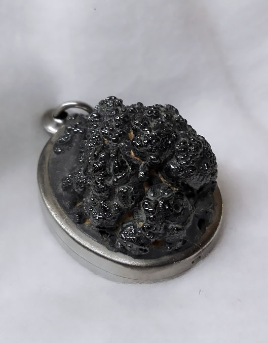 เหล็กไหลเกาะล้าน