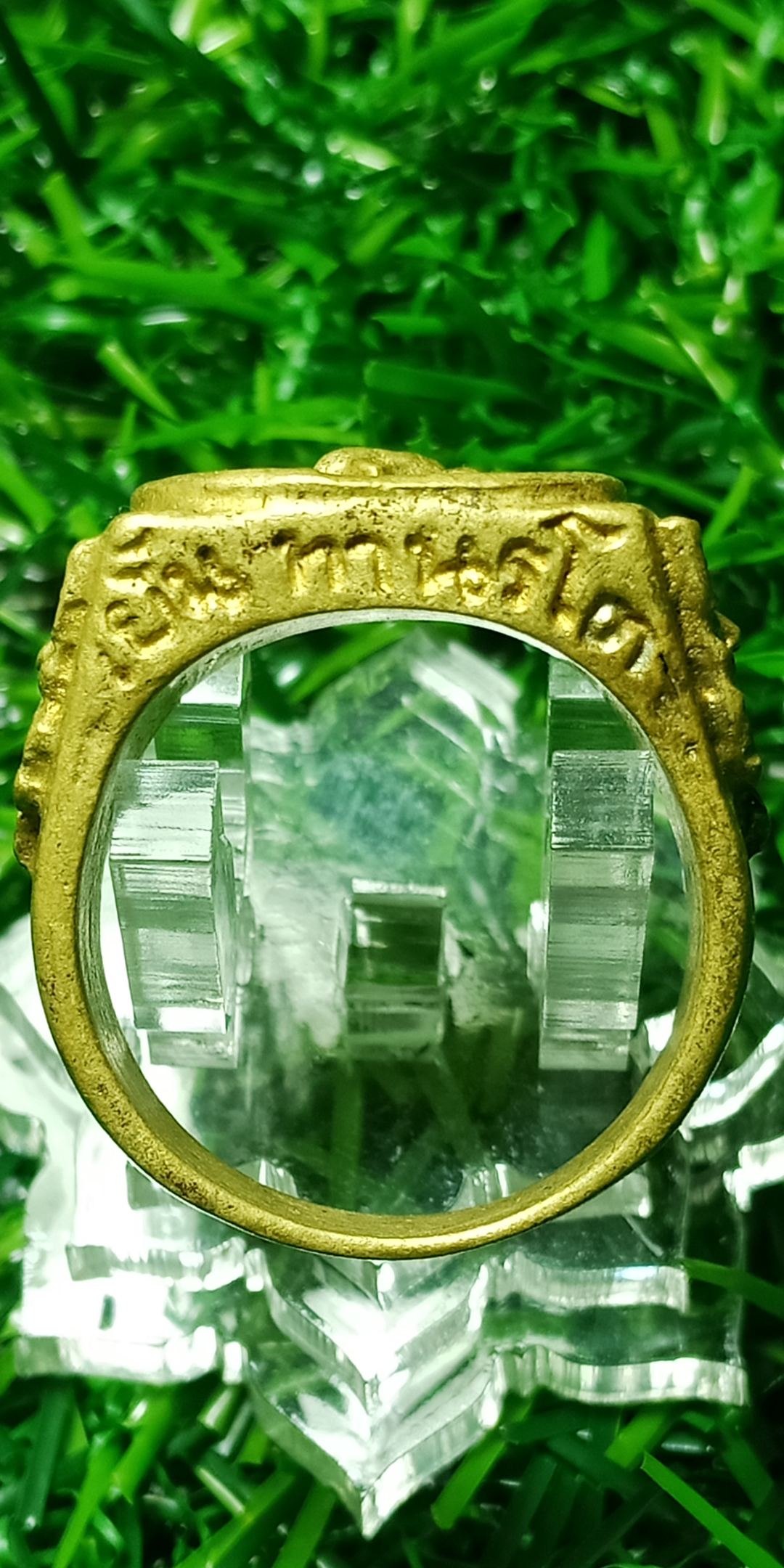 แหวนหล่อ พ พาน หลวงปู่เย็น วัดสระเปรียญ จ.ชัยนาท