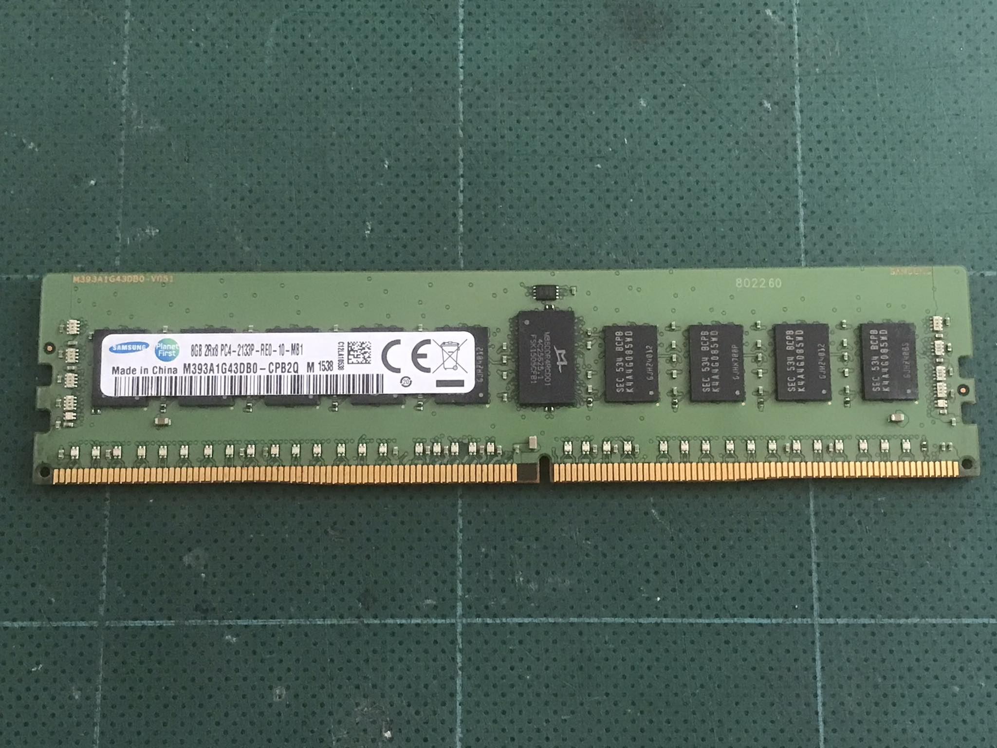 Samsung 8GB 2Rx8 PC4-2133P -R DDR4 Server RAM Memory // M393A1G43DB0-CPB2Q (Used) // สินค้ารับประกัน โดย บริษัท อะไหล่เซิร์ฟเวอร์ จำกัด