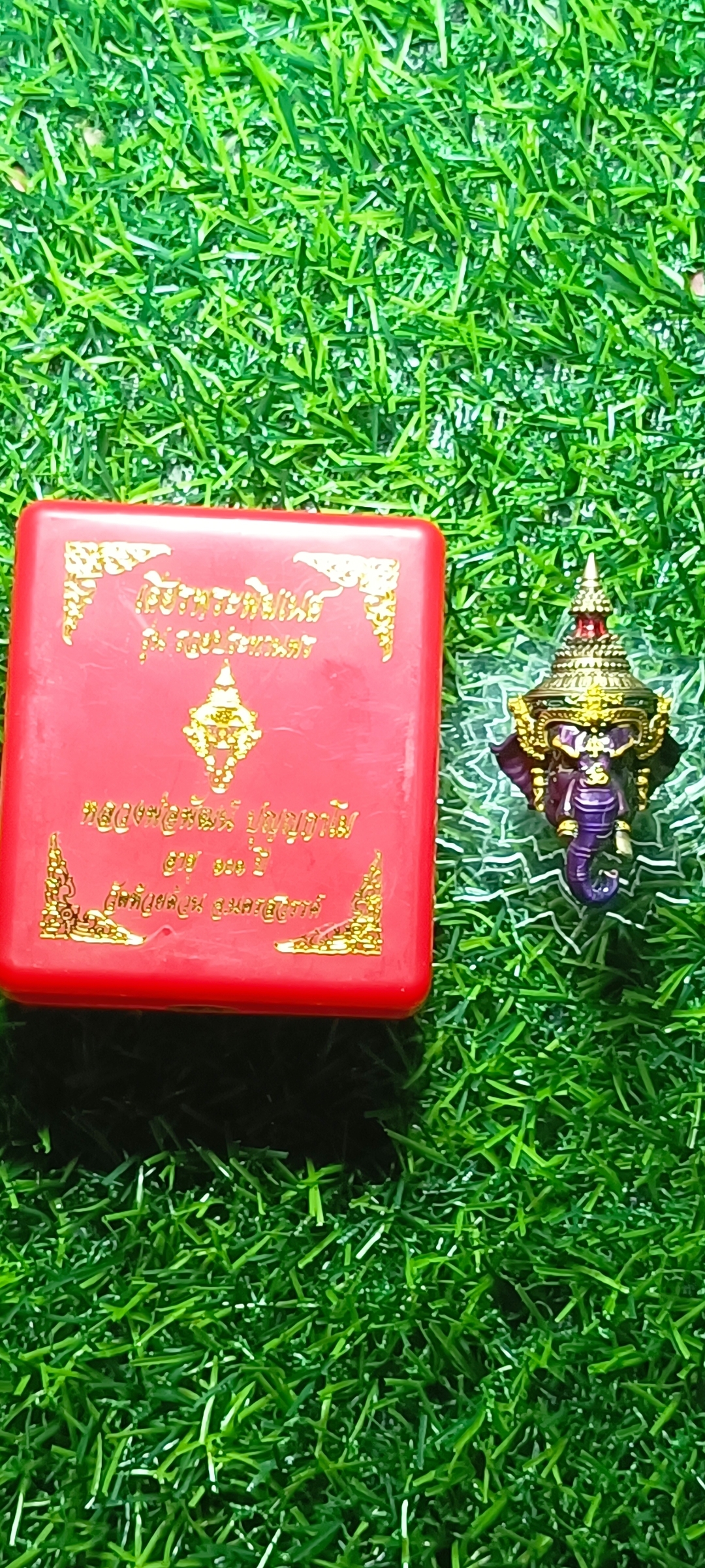 #เศียรพระพิฆเนศ #หลวงพ่อพัฒน์ วัดห้วยด้วน รุ่น #รวยประทานพร ปี 2565 ขนาดสูง 4.8 ซ.ม. กว้าง 2.7 ซ.ม. ลงยาม่วง หมายเลข ๒๐