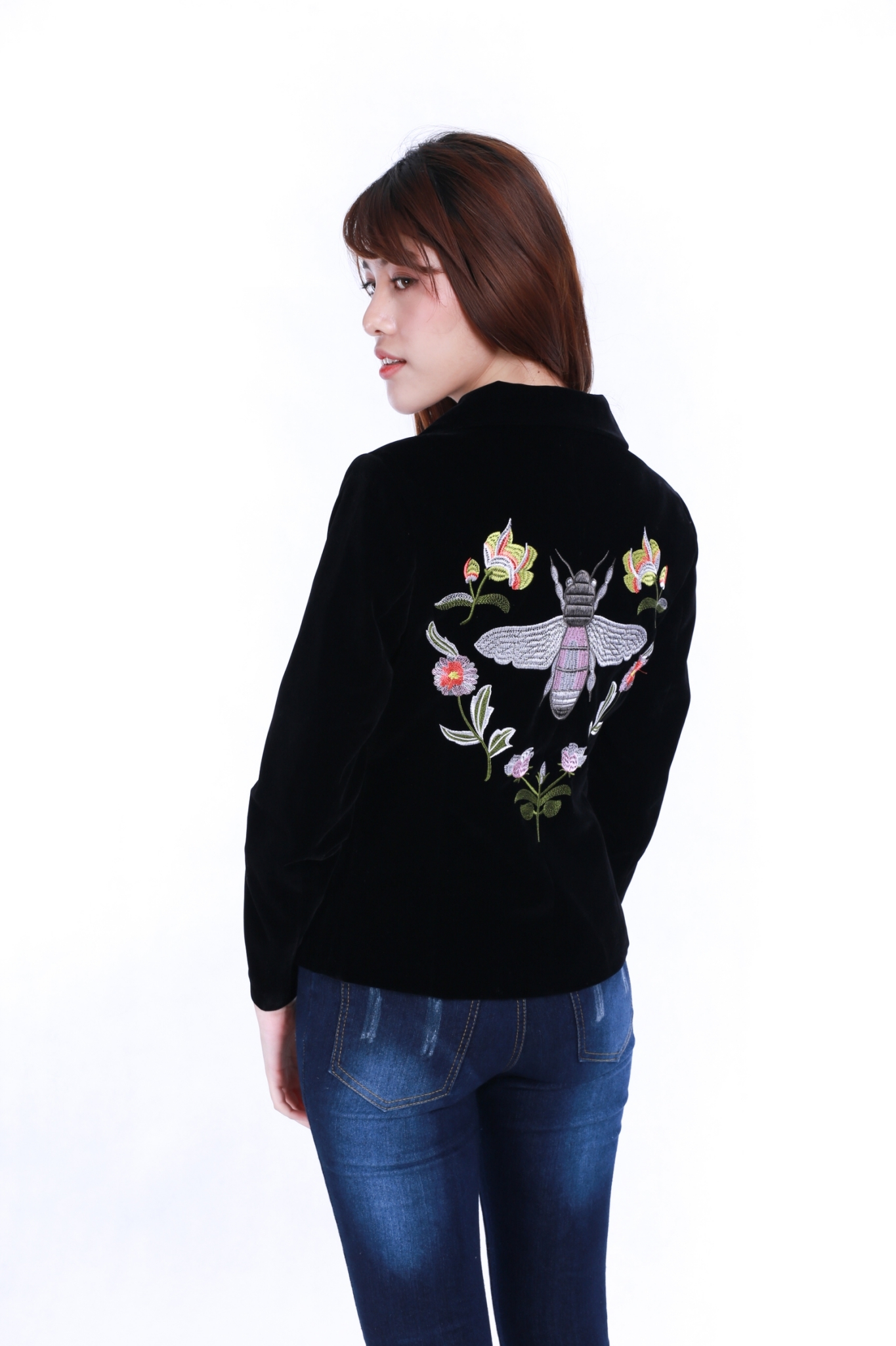 เสื้อสูทกำมะหยี่ปักลายผึ้ง Bee Bee Blazer #8006