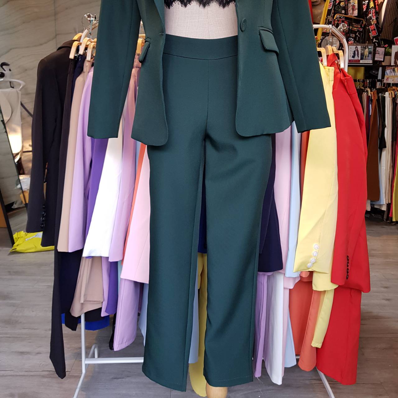 No.1904-2 กางเกงขากระบอกเล็ก เขียวNEW (ไม่รวมเสื้อสูท)