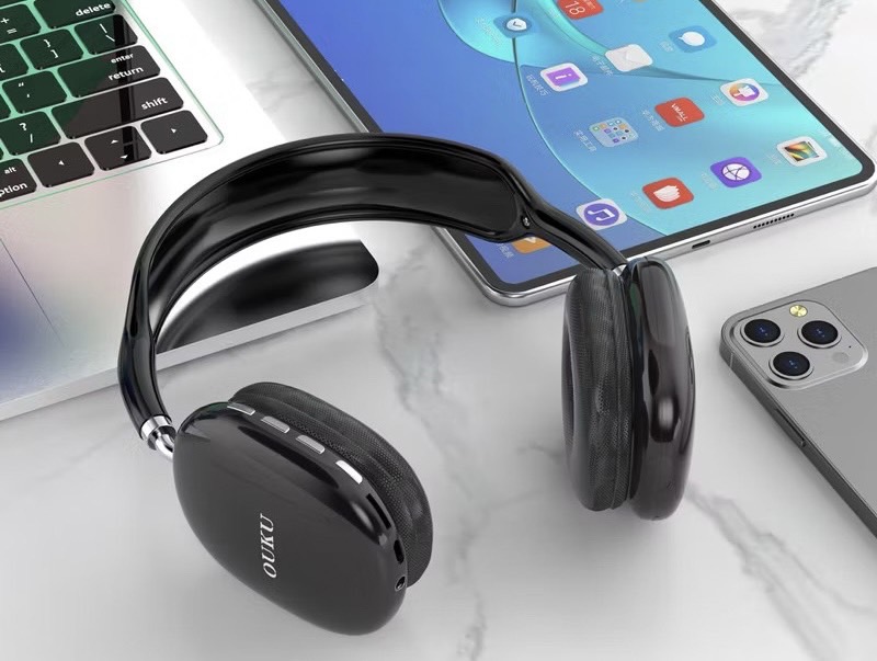 UK10 WIRELESS BLUETOOTH HEADPHONES