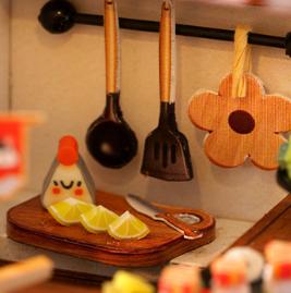 REVOLVING FOOD HOUSE