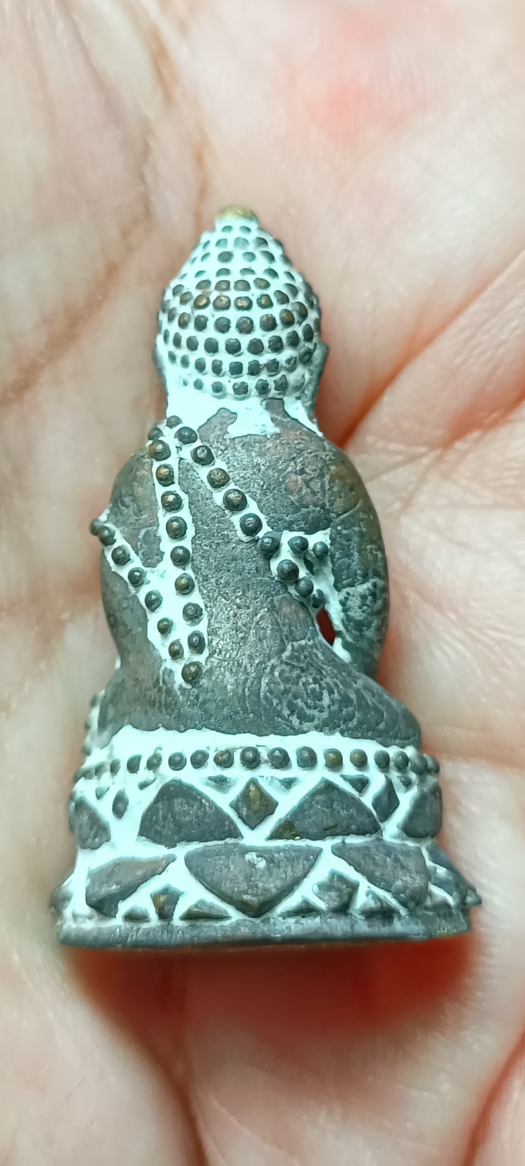 พระกริ่งบารมี รุ่น พุทธสิริมงคล สมเด็จญาณสัวร ทรงประทานนาม - มวลสาร วัดบวรนิเวสวรวิหาร ปี 52