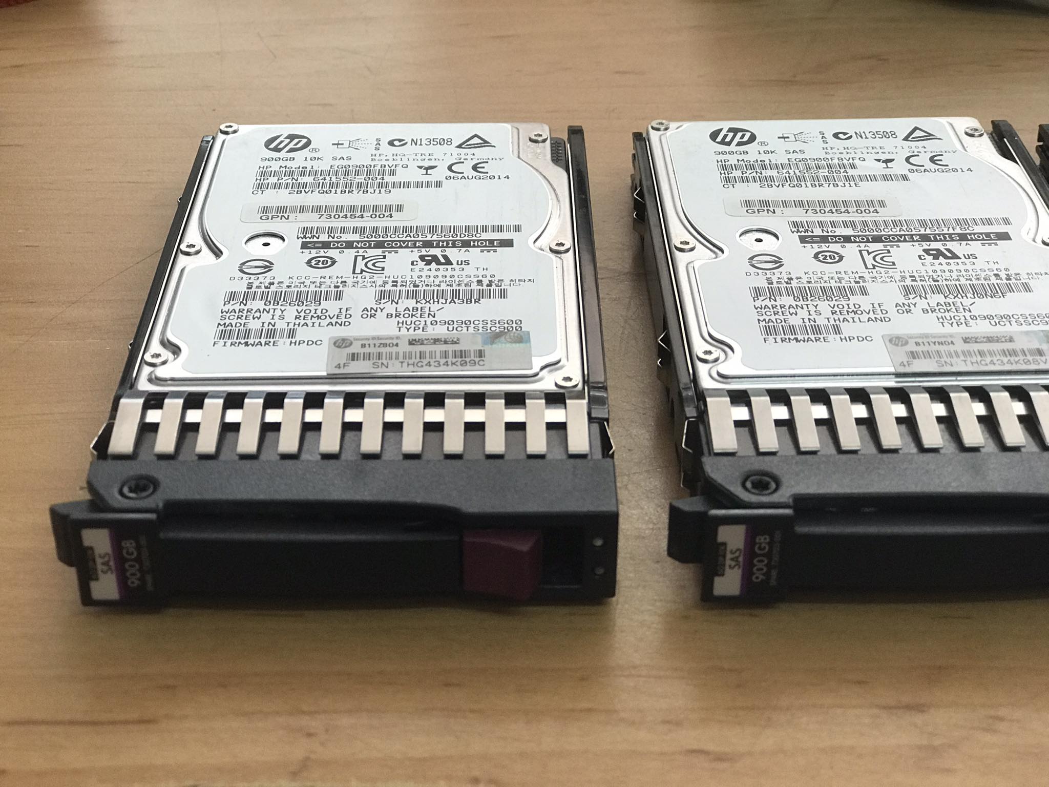 HP 900GB 10K 6G SAS 2.5" Hard Drive // HDD 641552-004 / Tray 730703-001 / EG0900FBVFQ / GPN 730454-004 / 0B26029 / HUC109090CSS600 (Used) // สินค้ารับประกัน โดย บริษัท อะไหล่เซิร์ฟเวอร์ จำกัด